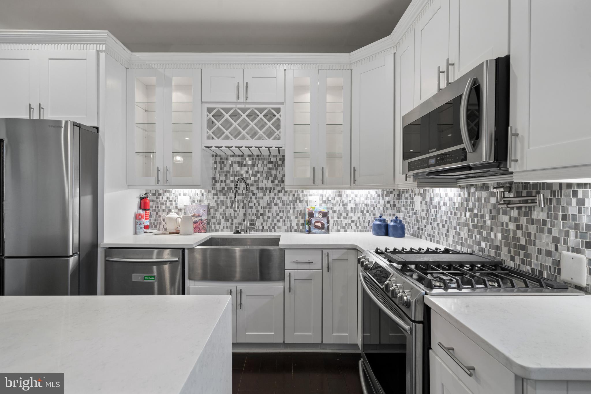 TRUXTON CIRCLE - Residential