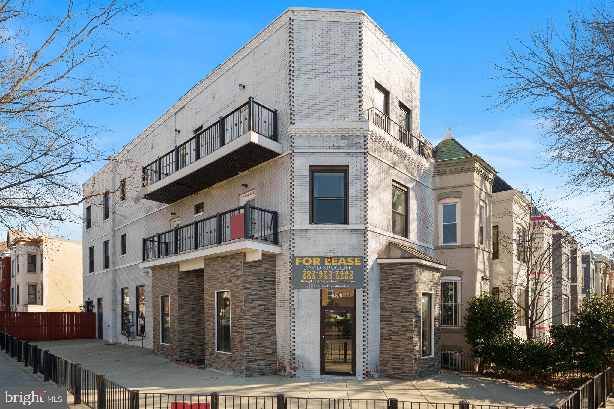 TRUXTON CIRCLE - Residential
