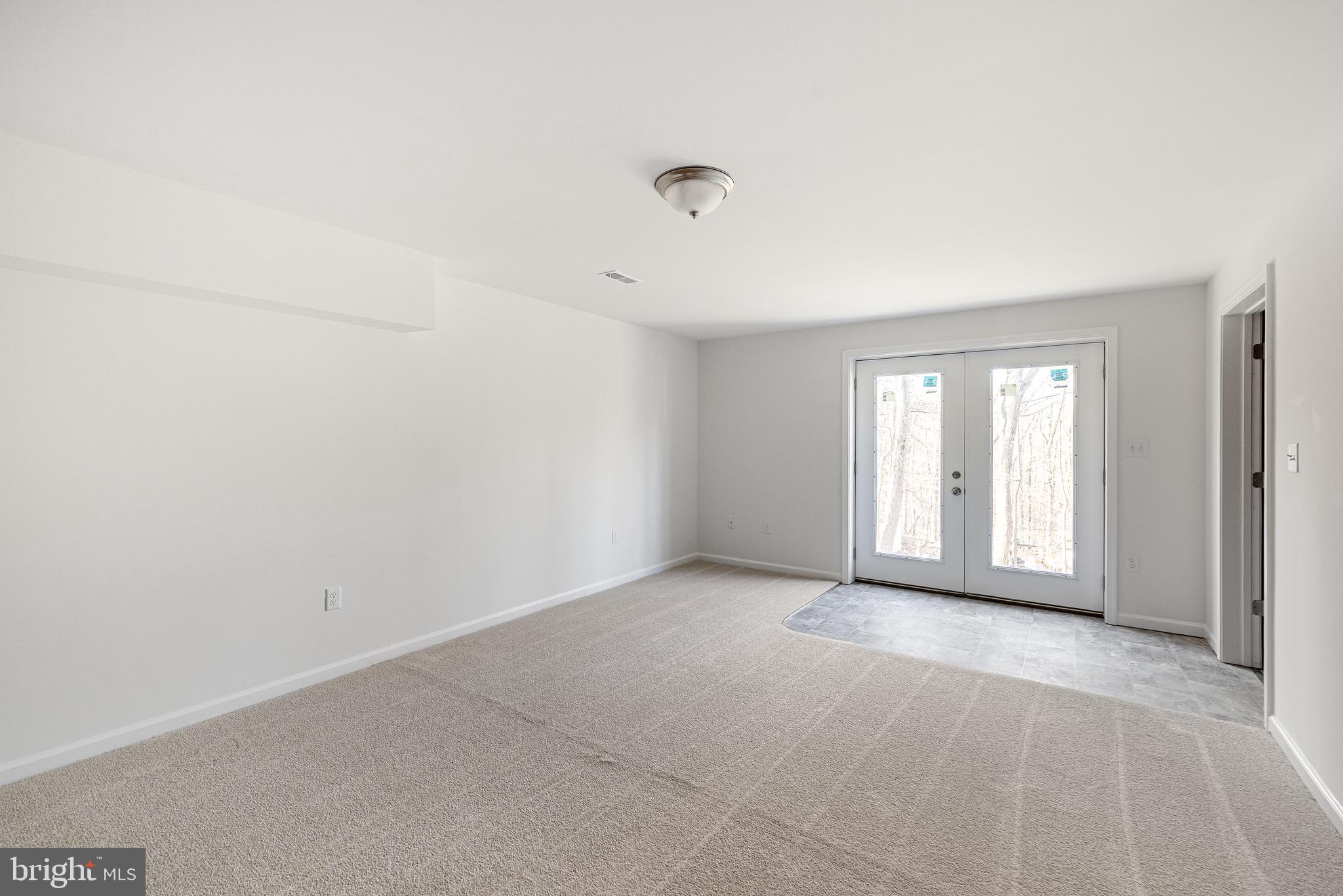 SHANNONDALE - Residential