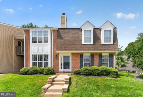 Photo of 7710 Lexton Place #B, SPRINGFIELD, VA 22152 (MLS # VAFX2330722)