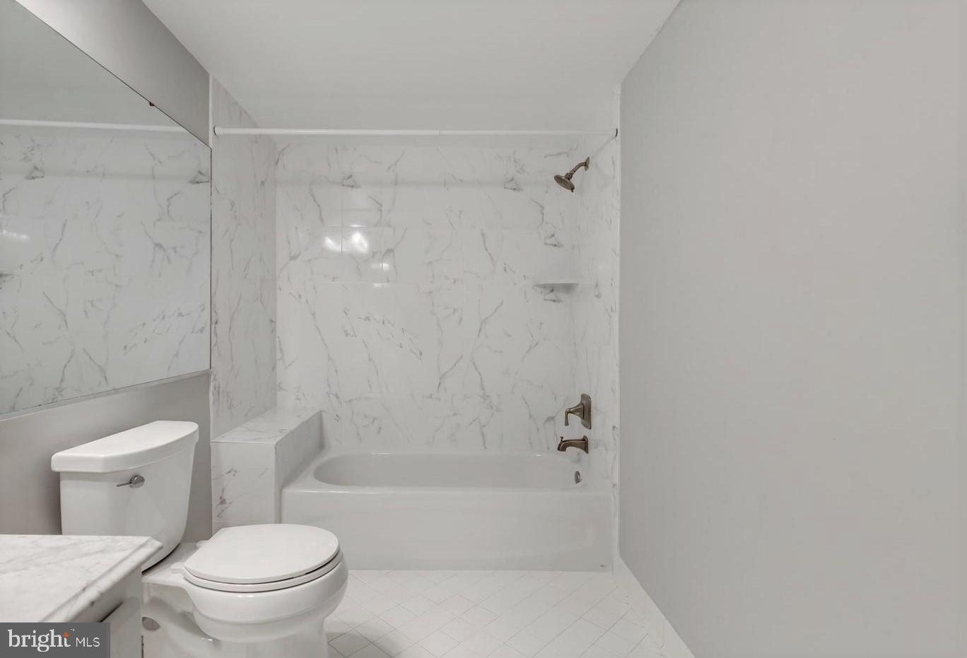 THE CHRISTOPHER - Residential Lease