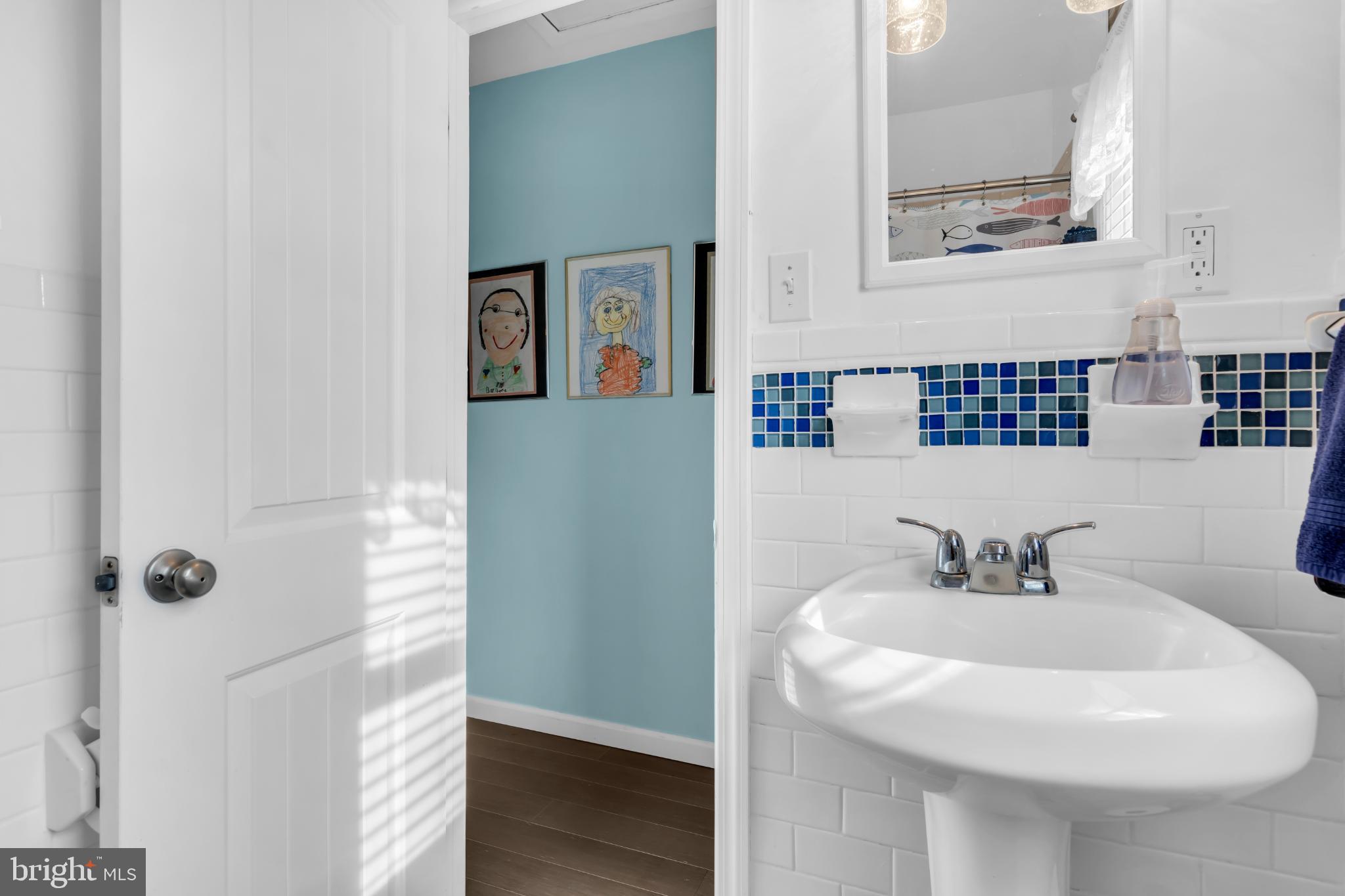 MYSTIC ISLAND - Residential