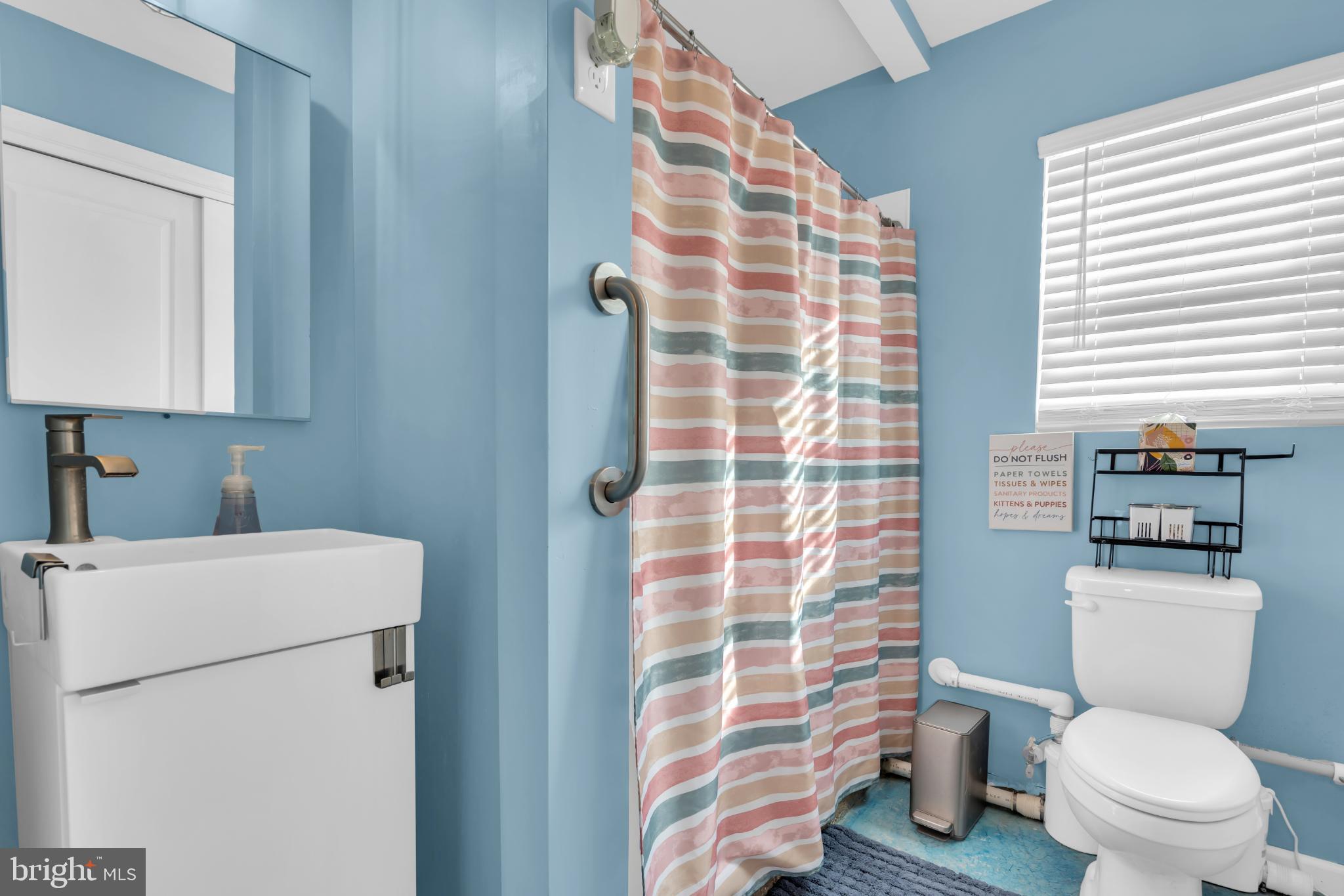 MYSTIC ISLAND - Residential