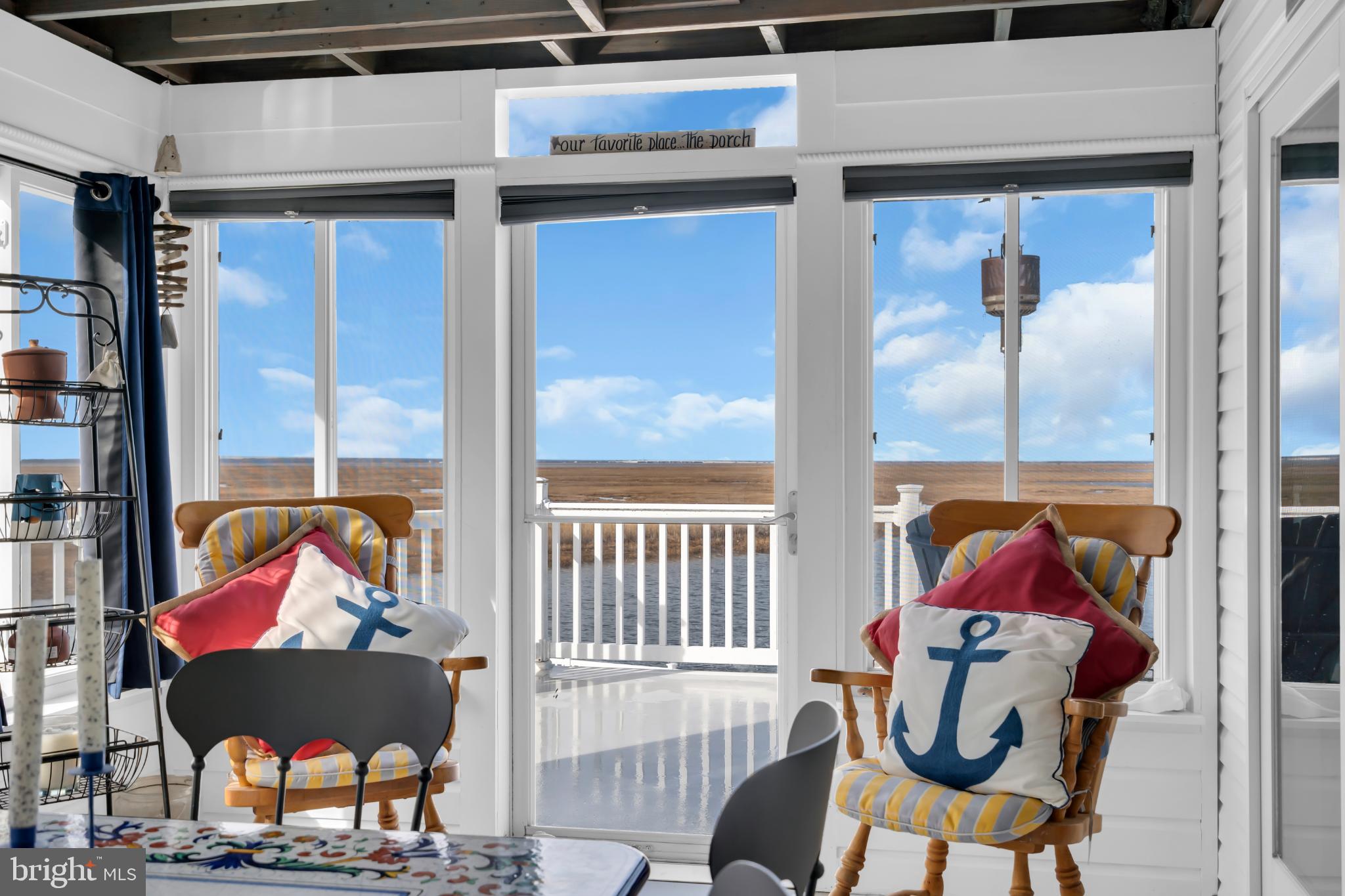 MYSTIC ISLAND - Residential