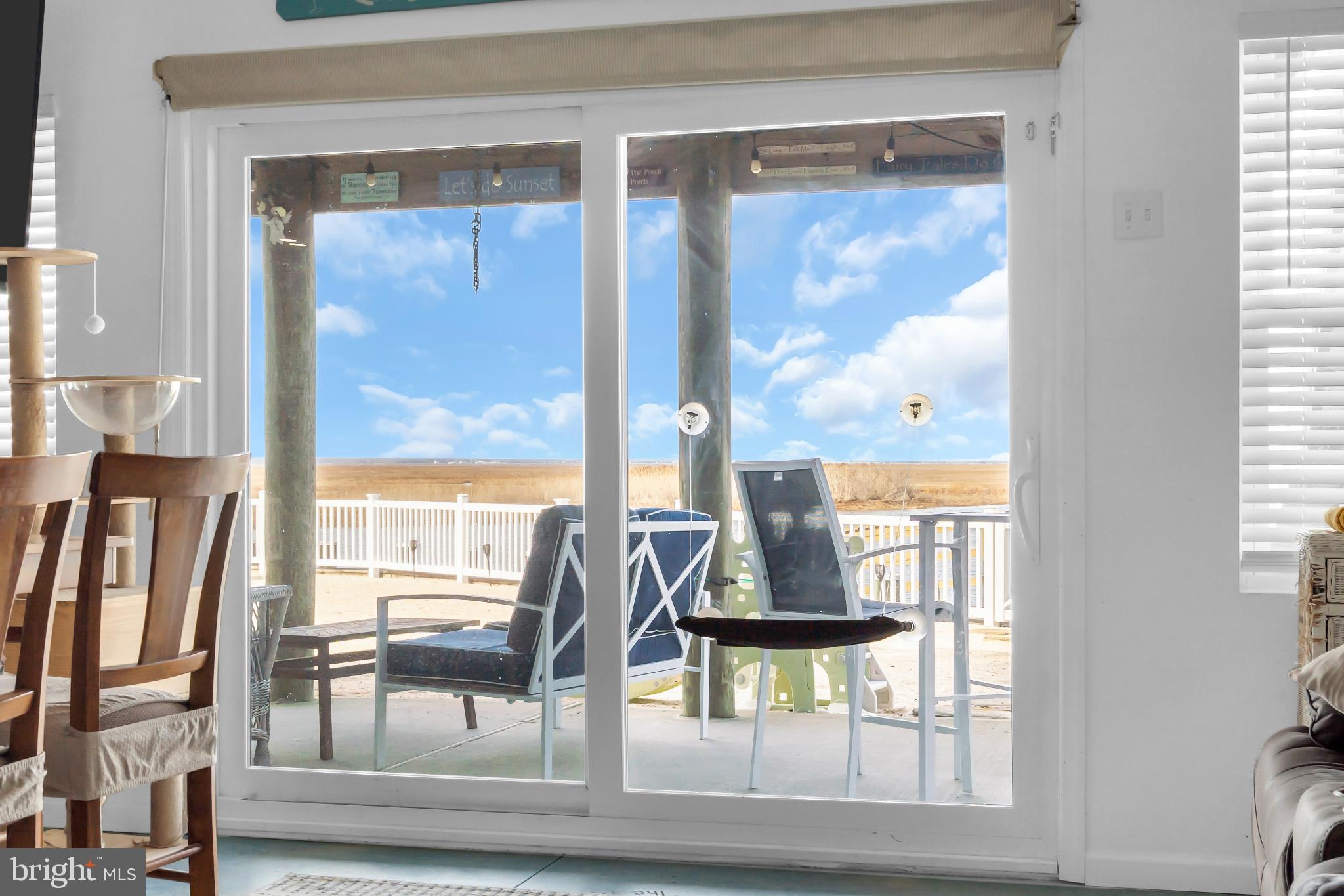 MYSTIC ISLAND - Residential