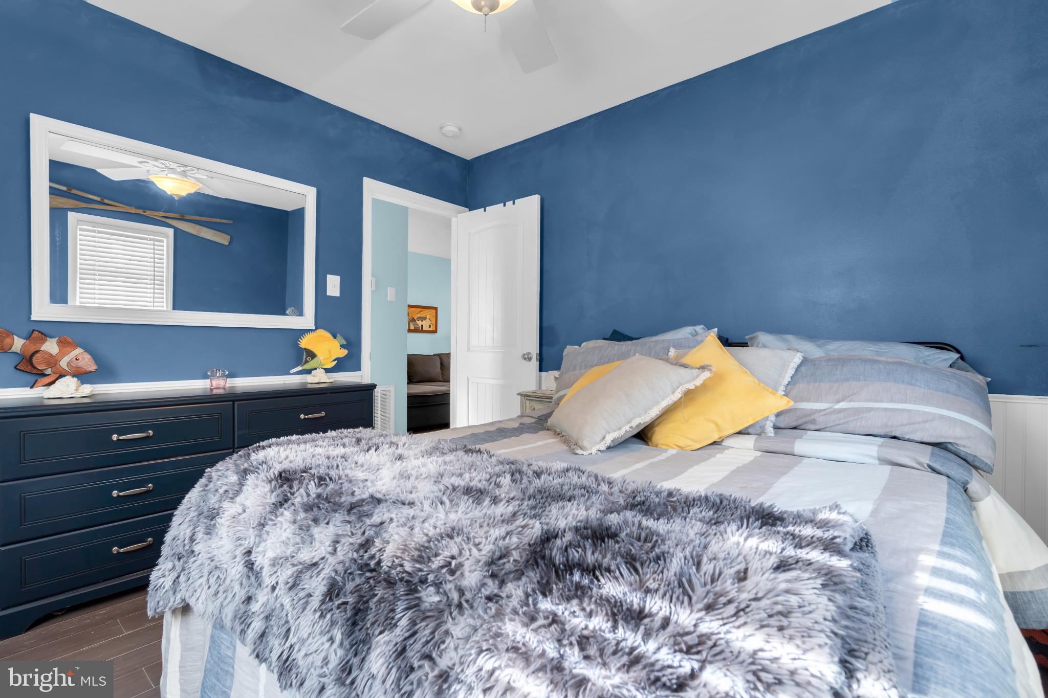 MYSTIC ISLAND - Residential