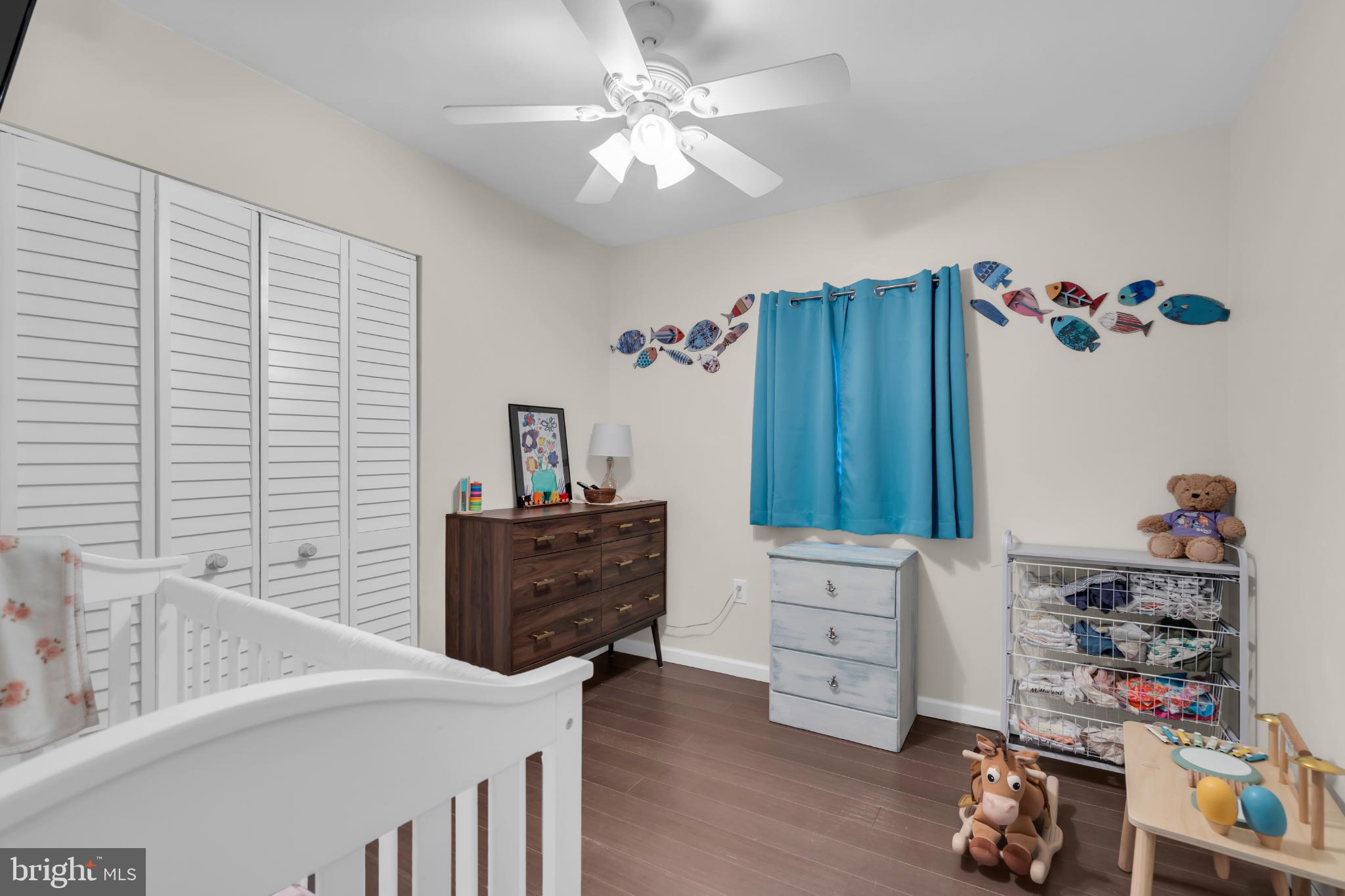 MYSTIC ISLAND - Residential