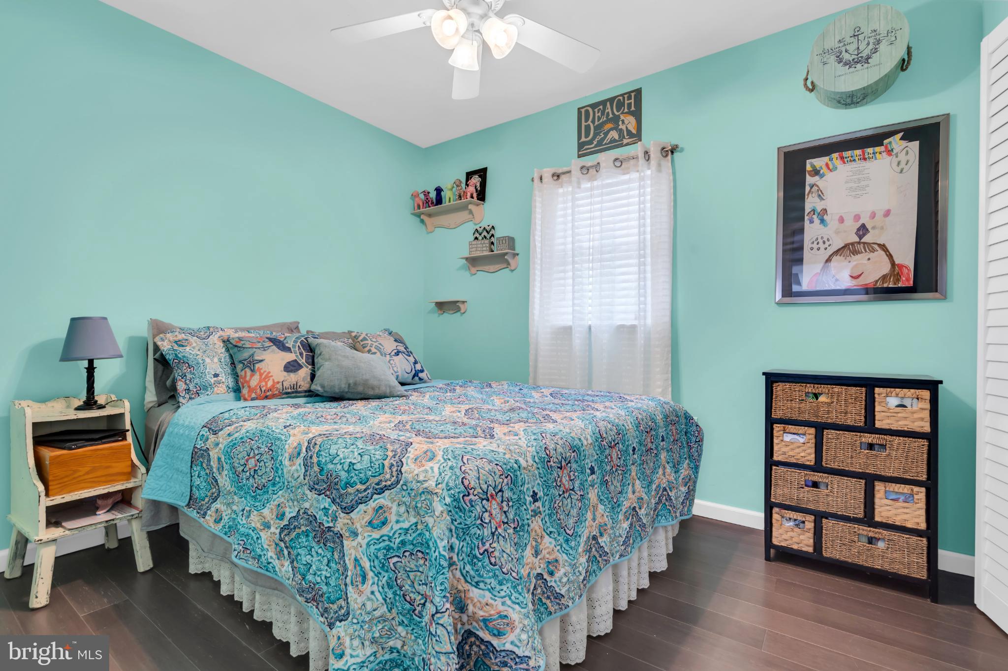 MYSTIC ISLAND - Residential