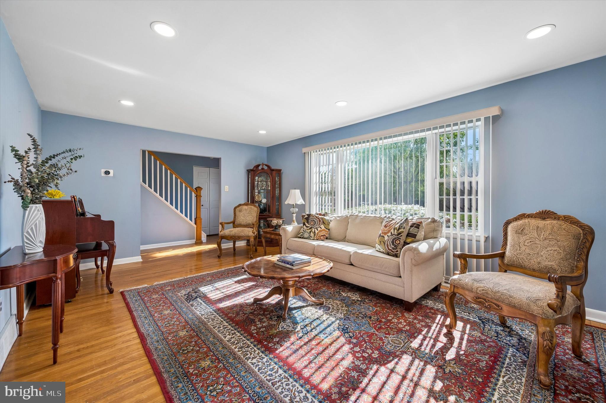 3002 MEREDITH LANE