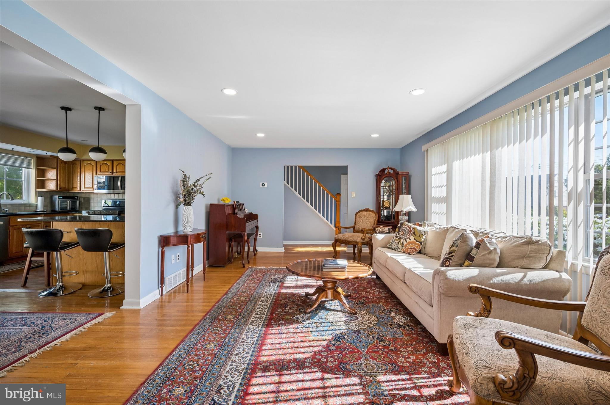 3002 MEREDITH LANE