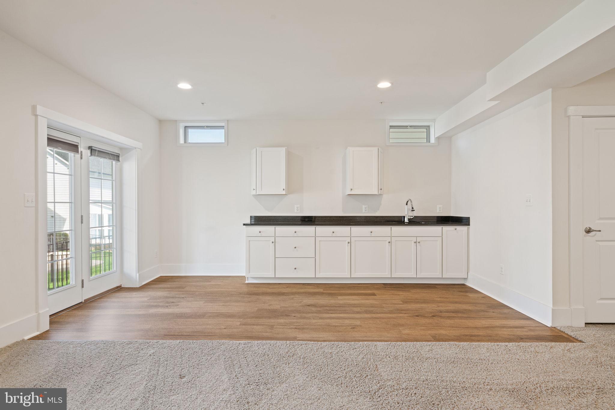 POTOMAC SHORES - Residential