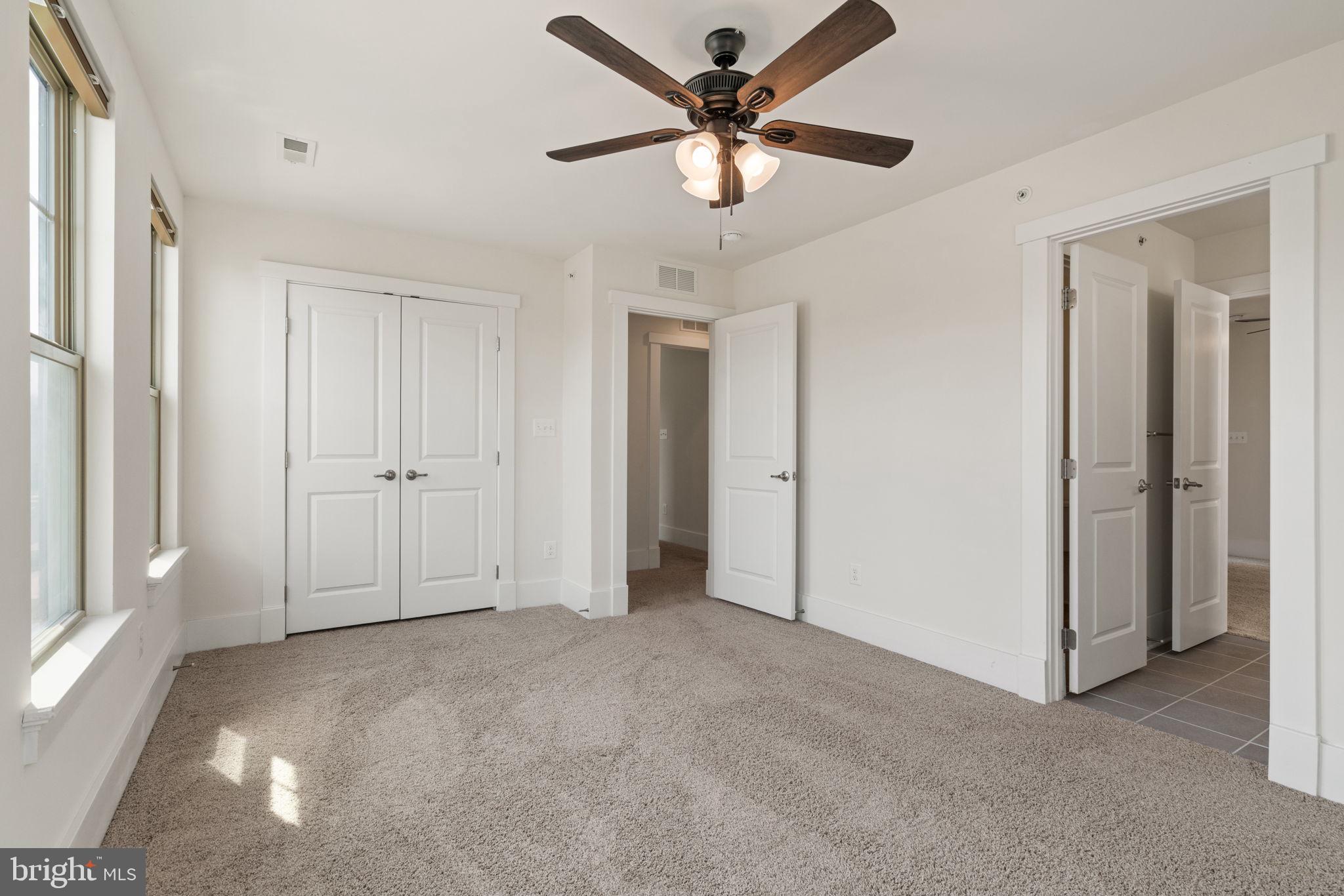 POTOMAC SHORES - Residential