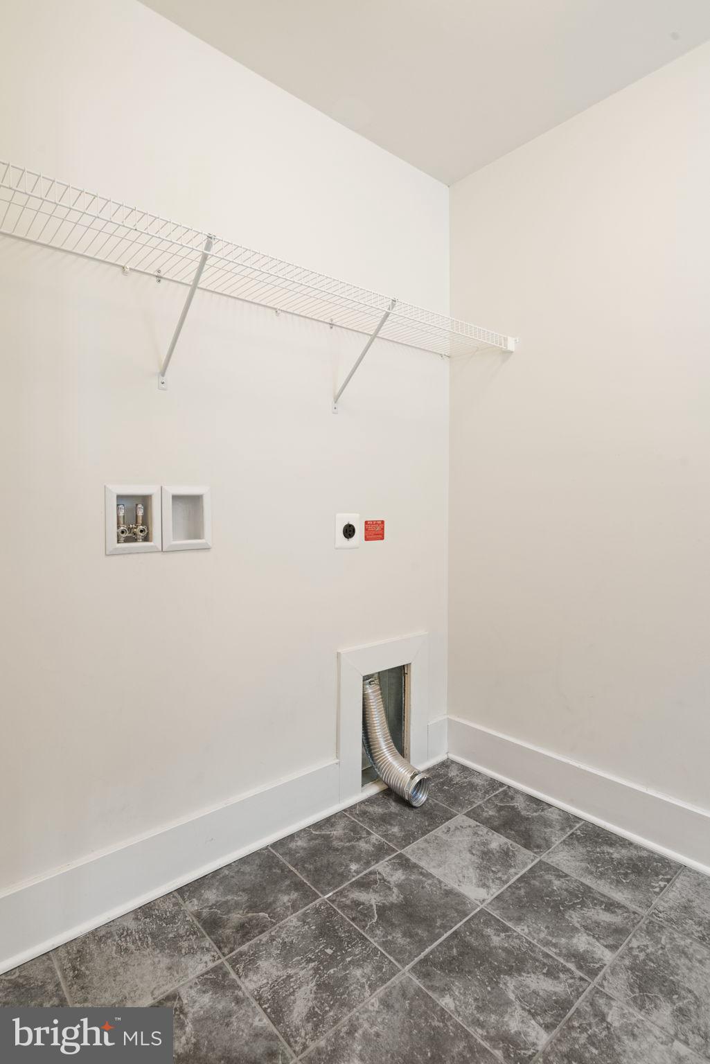 POTOMAC SHORES - Residential