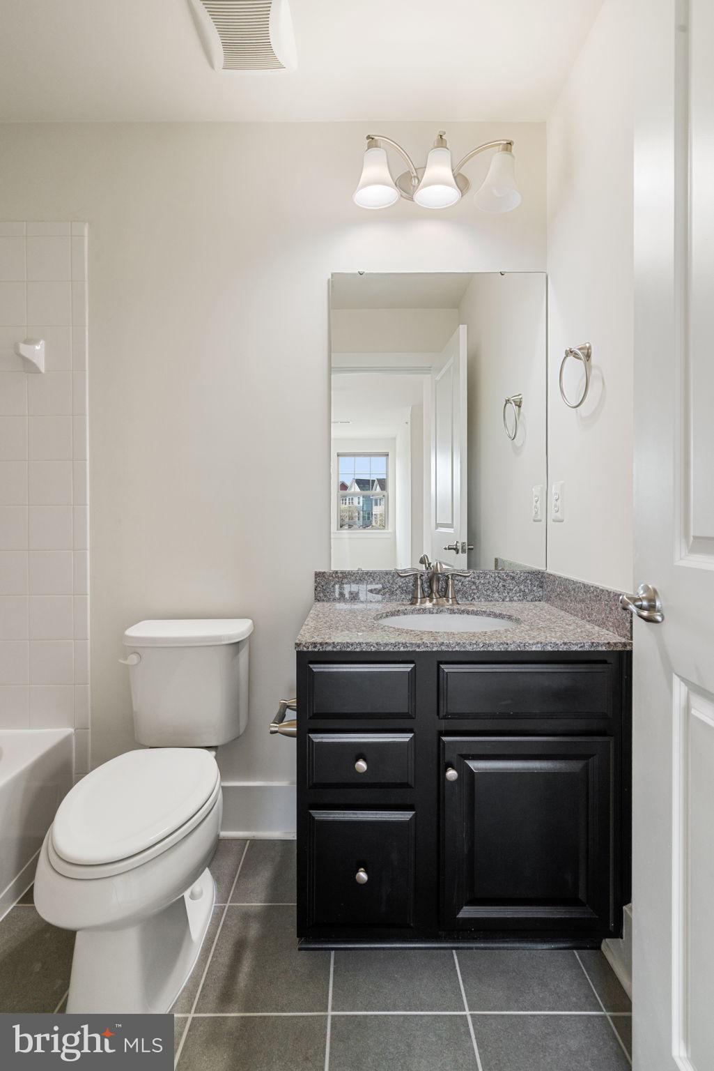 POTOMAC SHORES - Residential