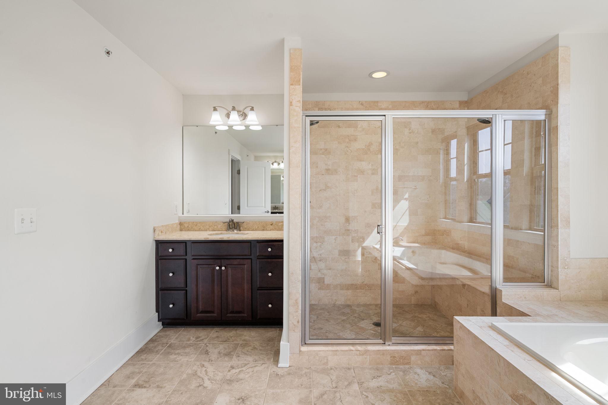 POTOMAC SHORES - Residential