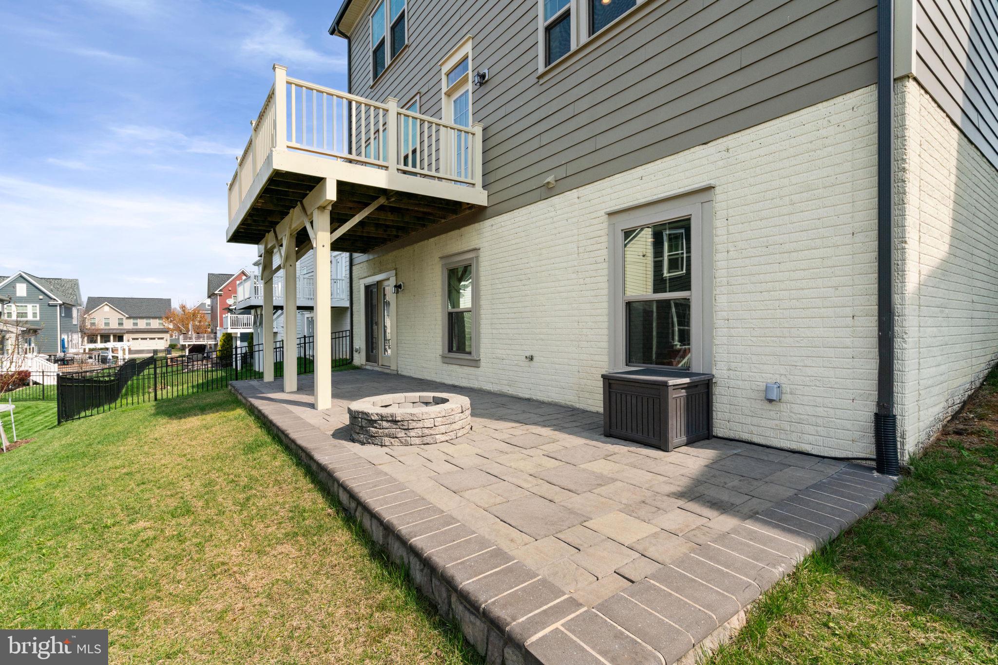 POTOMAC SHORES - Residential