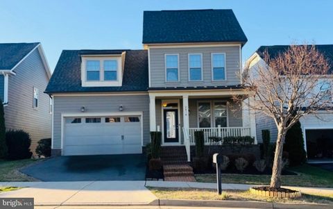 2416 GLOUSTER POINTE DRIVE DUMFRIES VA 22026