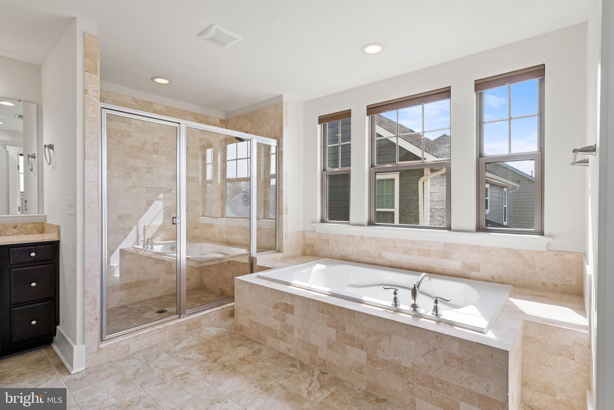 POTOMAC SHORES - Residential