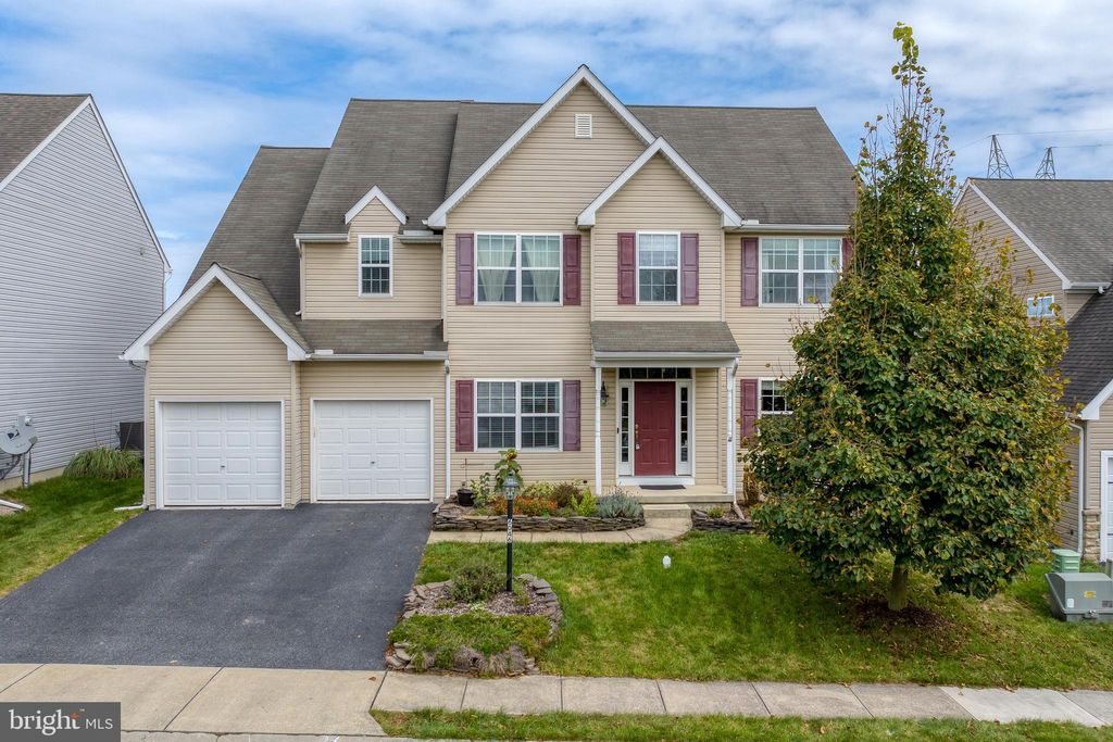 Photo of 6046 Bayberry Avenue, Manheim, PA 17545 (MLS # PALA2041532)