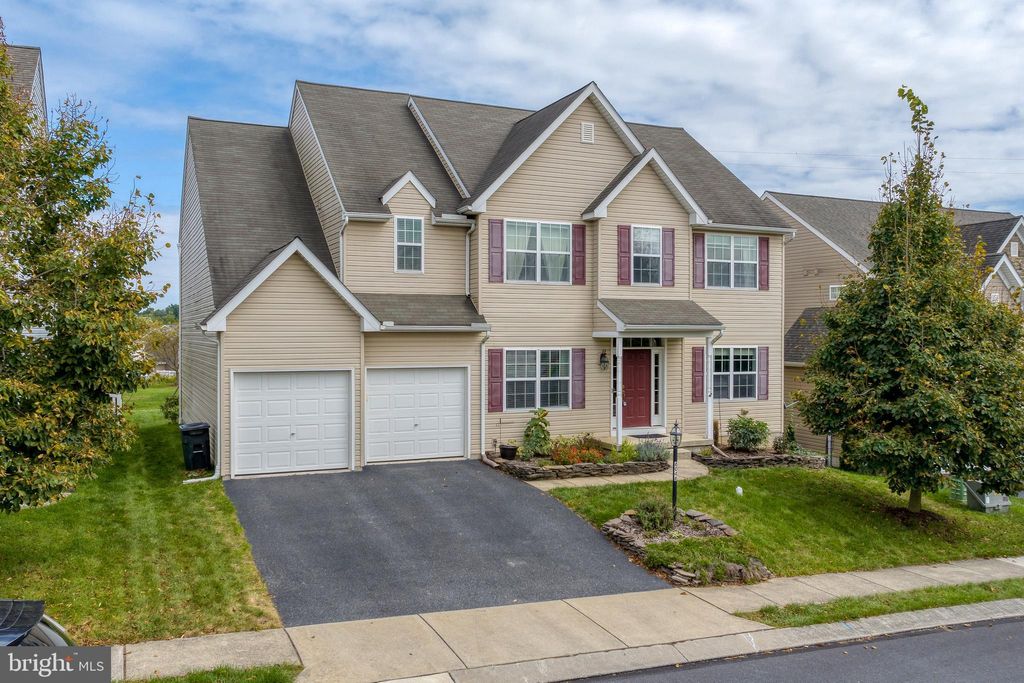 Photo of 6046 Bayberry Avenue, Manheim, PA 17545 (MLS # PALA2041532)