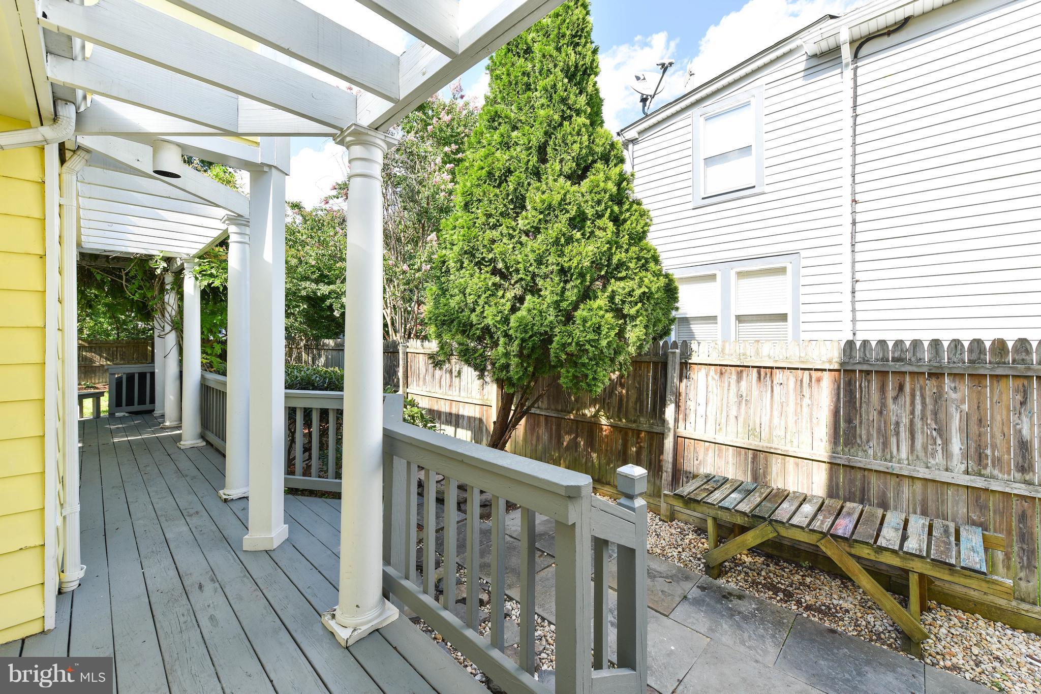 DEL RAY - Residential