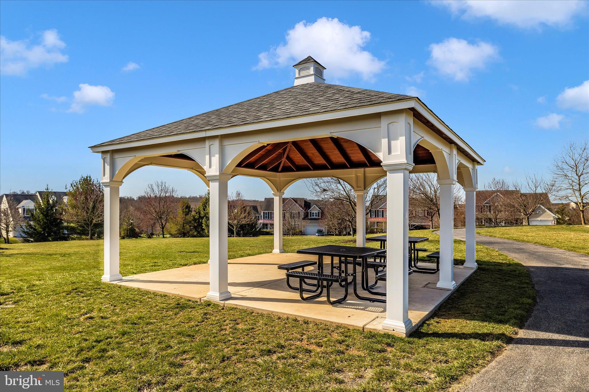 FIELDS OF NOTTINGHAM - Residential