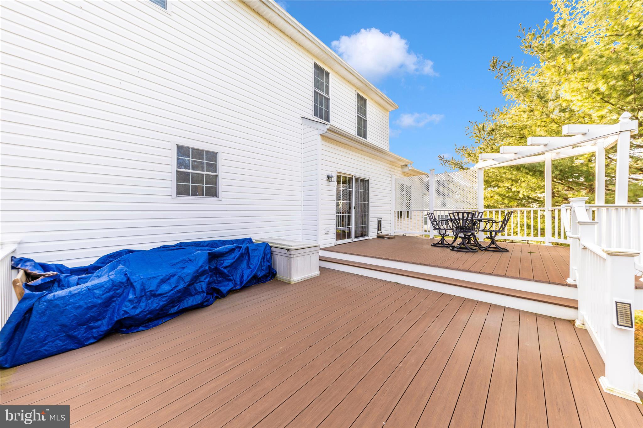 FIELDS OF NOTTINGHAM - Residential