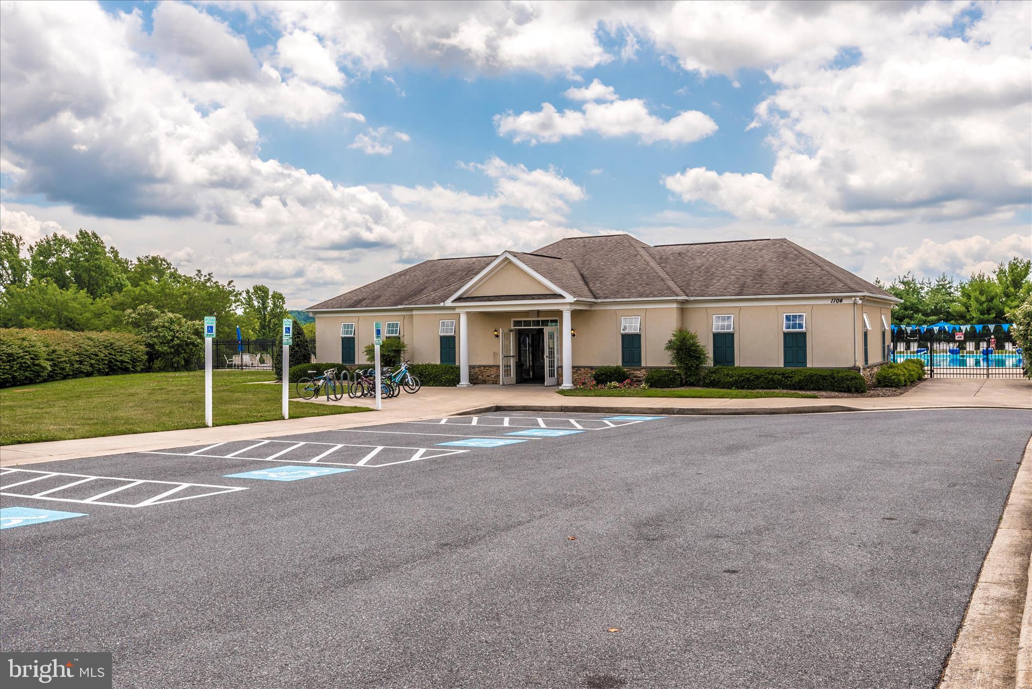 FIELDS OF NOTTINGHAM - Residential