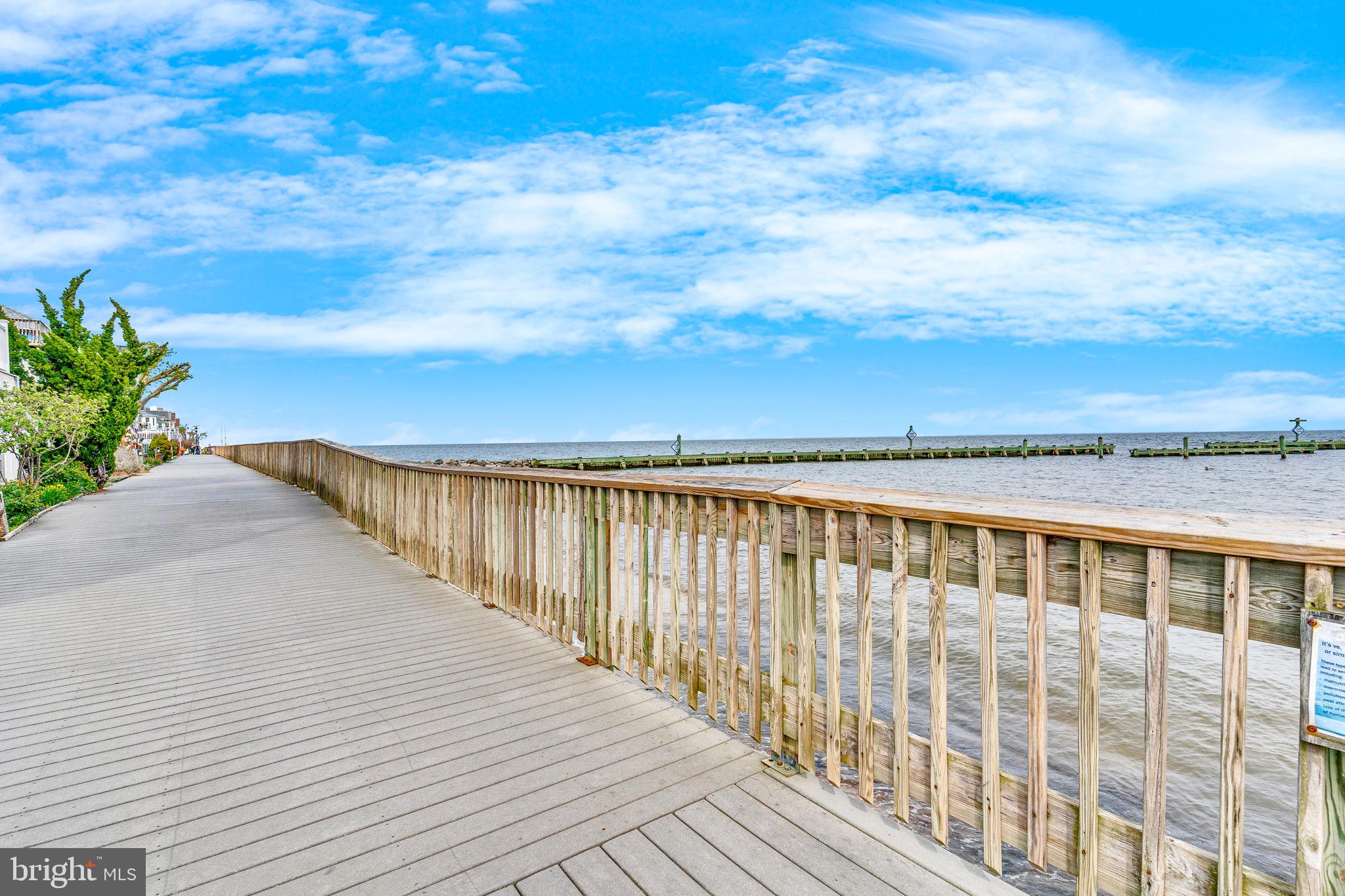 NORTH CHESAPEAKE BEACH - Residential