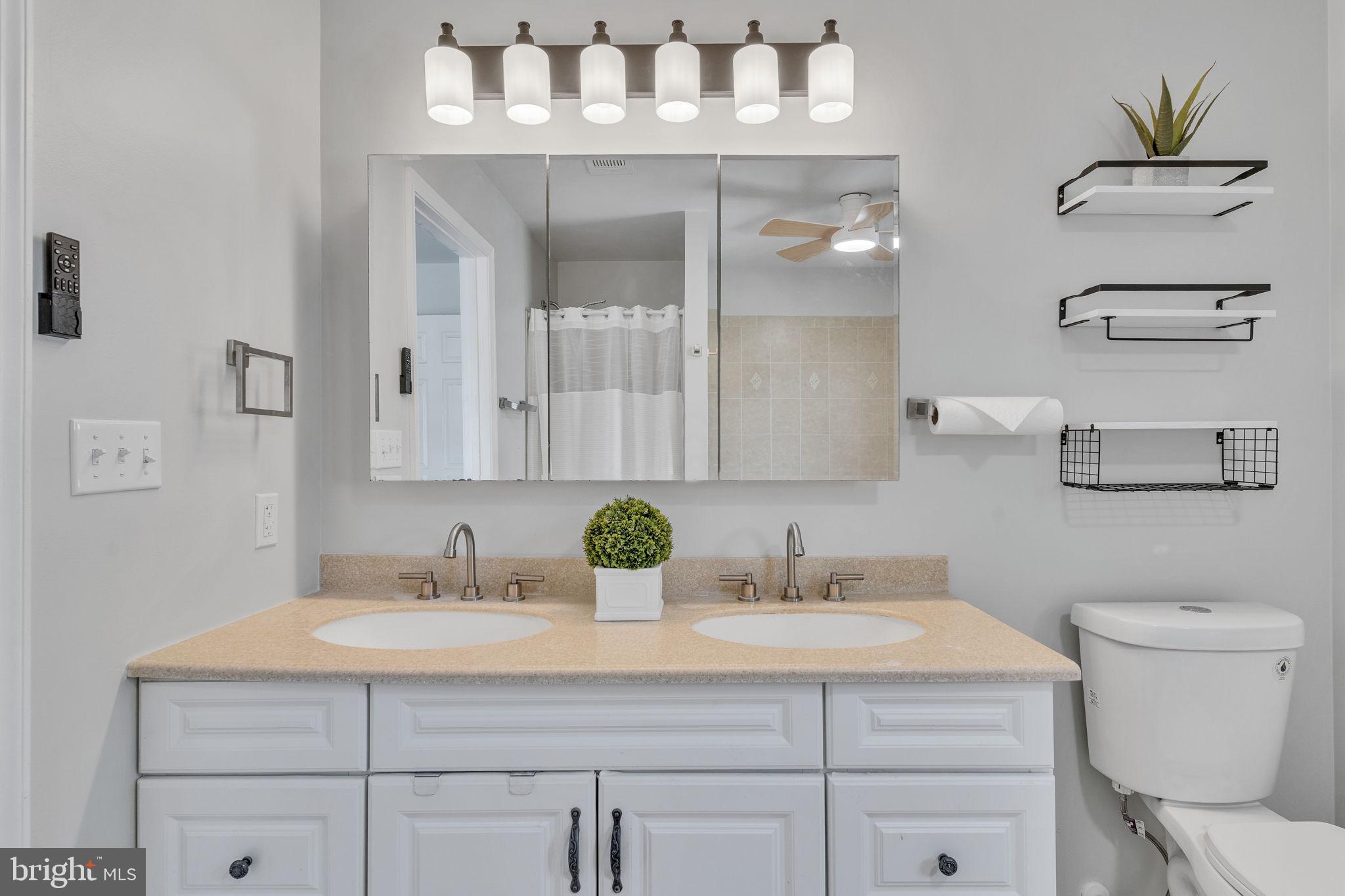 NORTH CHESAPEAKE BEACH - Residential