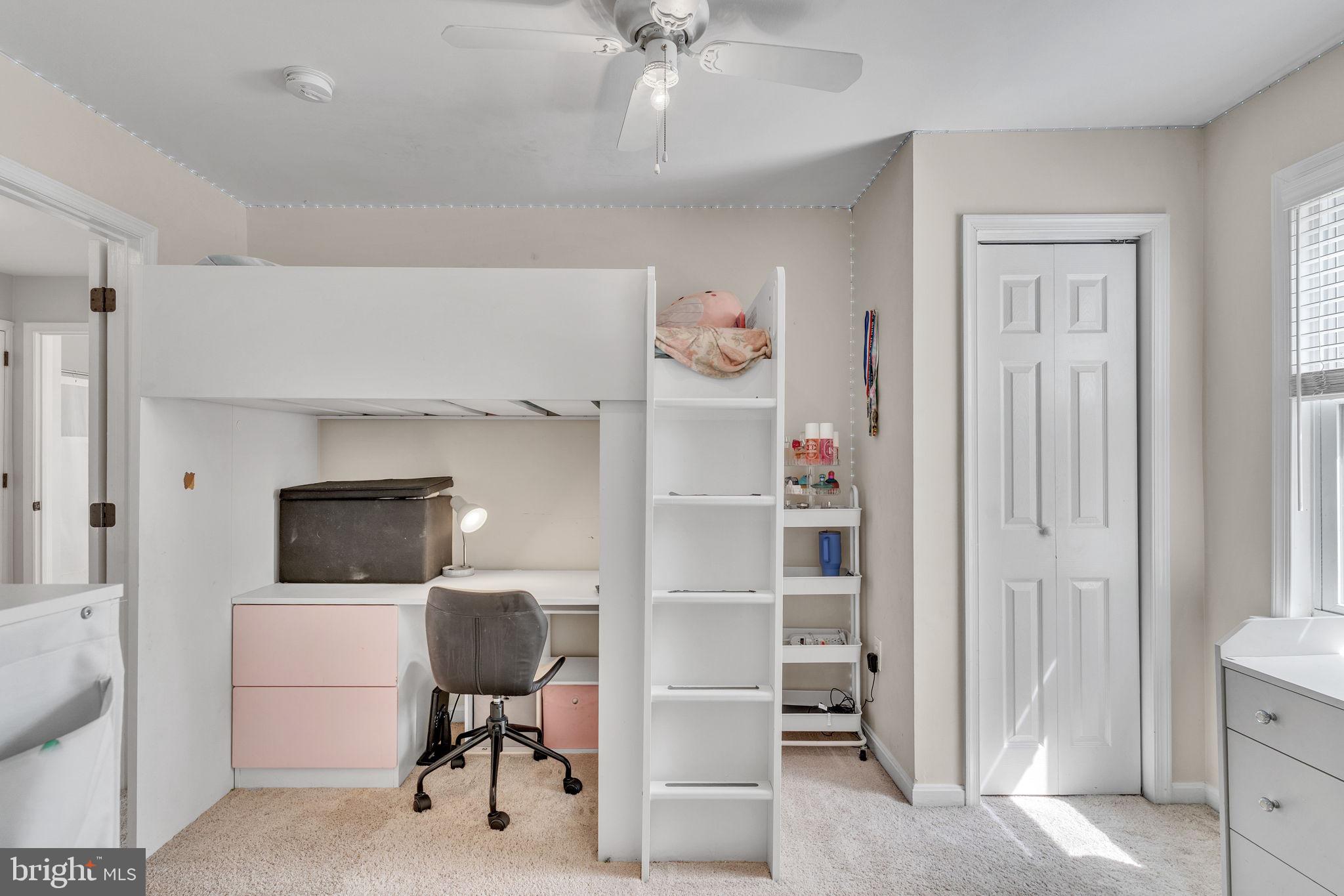 NORTH CHESAPEAKE BEACH - Residential