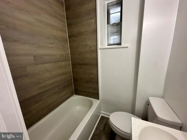 3634 N 19TH STREET 3RD FL