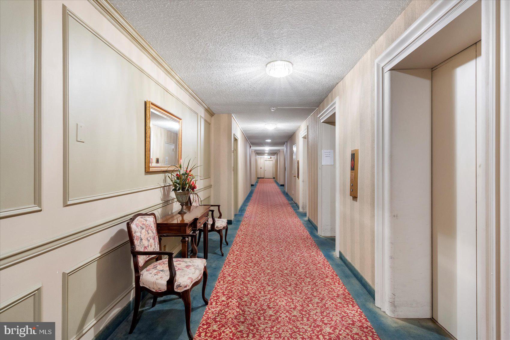 PARK TOWERS EAST - Residential