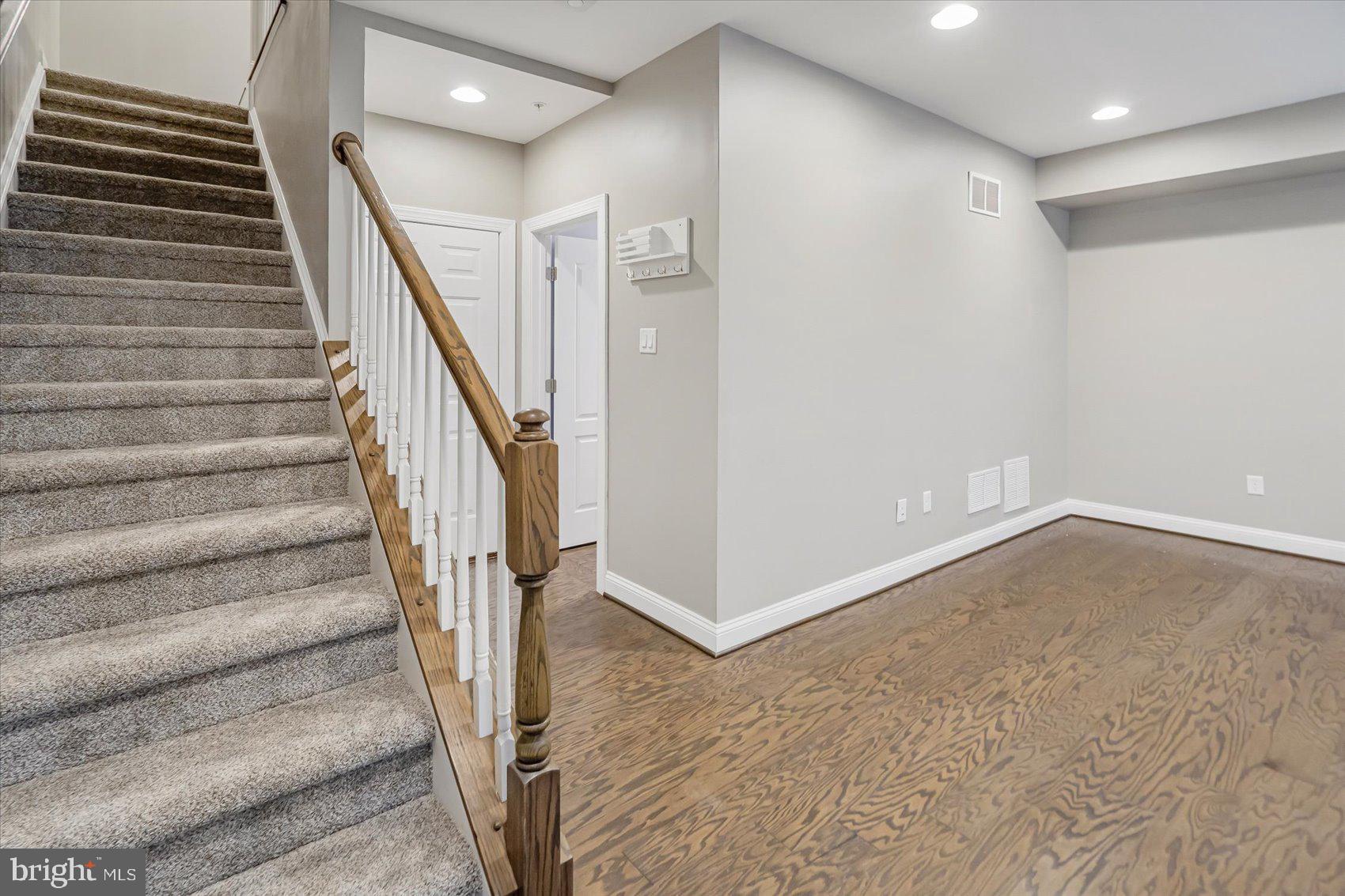 ANNAPOLIS - Residential