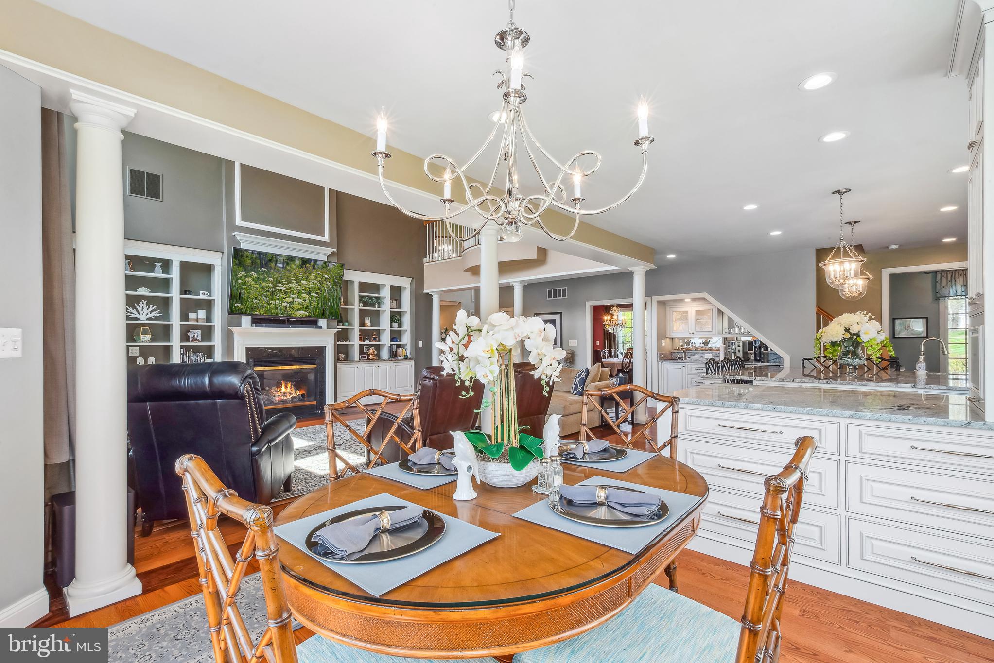 GOVERNORS MANOR - Residential