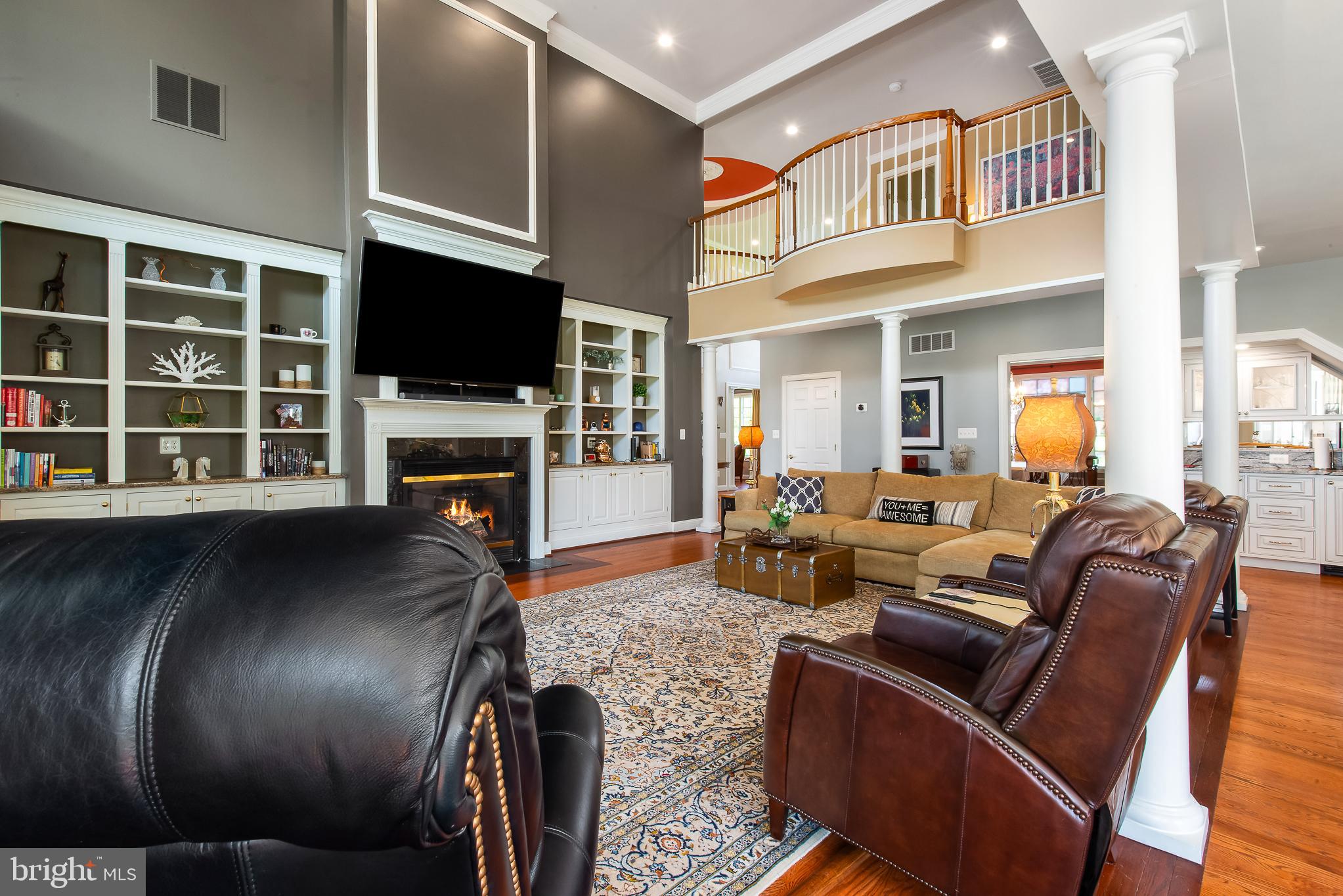 GOVERNORS MANOR - Residential