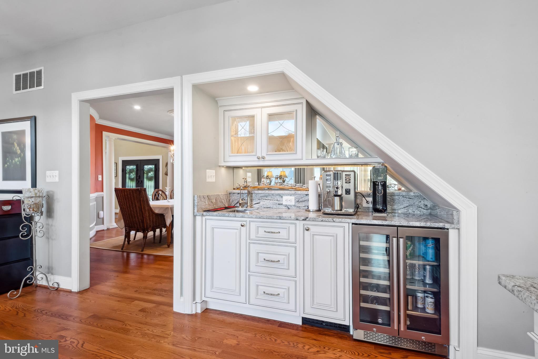 GOVERNORS MANOR - Residential