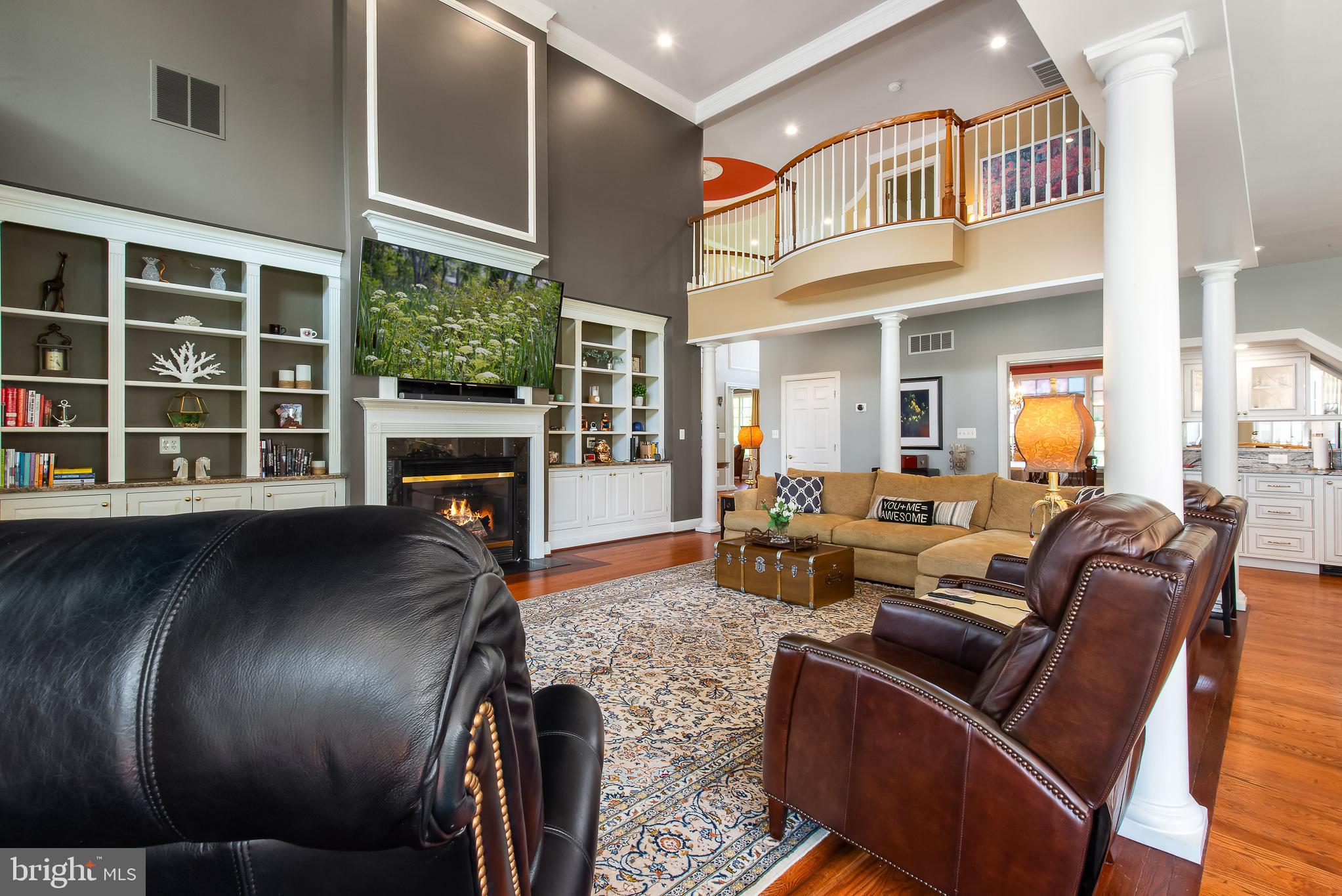 GOVERNORS MANOR - Residential