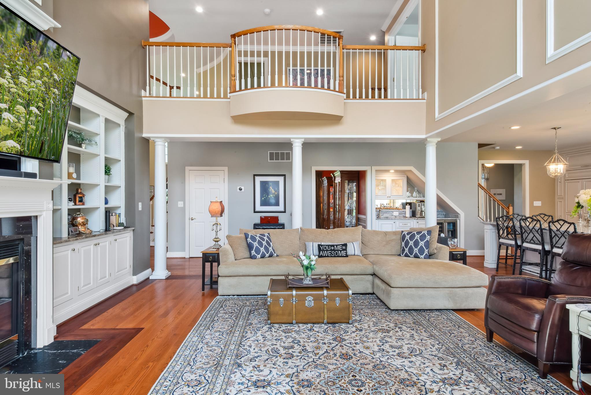 GOVERNORS MANOR - Residential