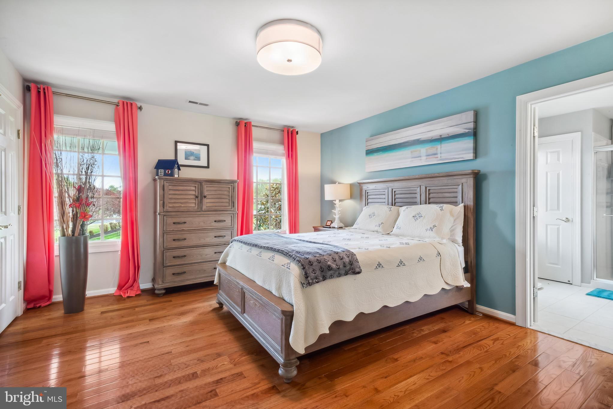 GOVERNORS MANOR - Residential