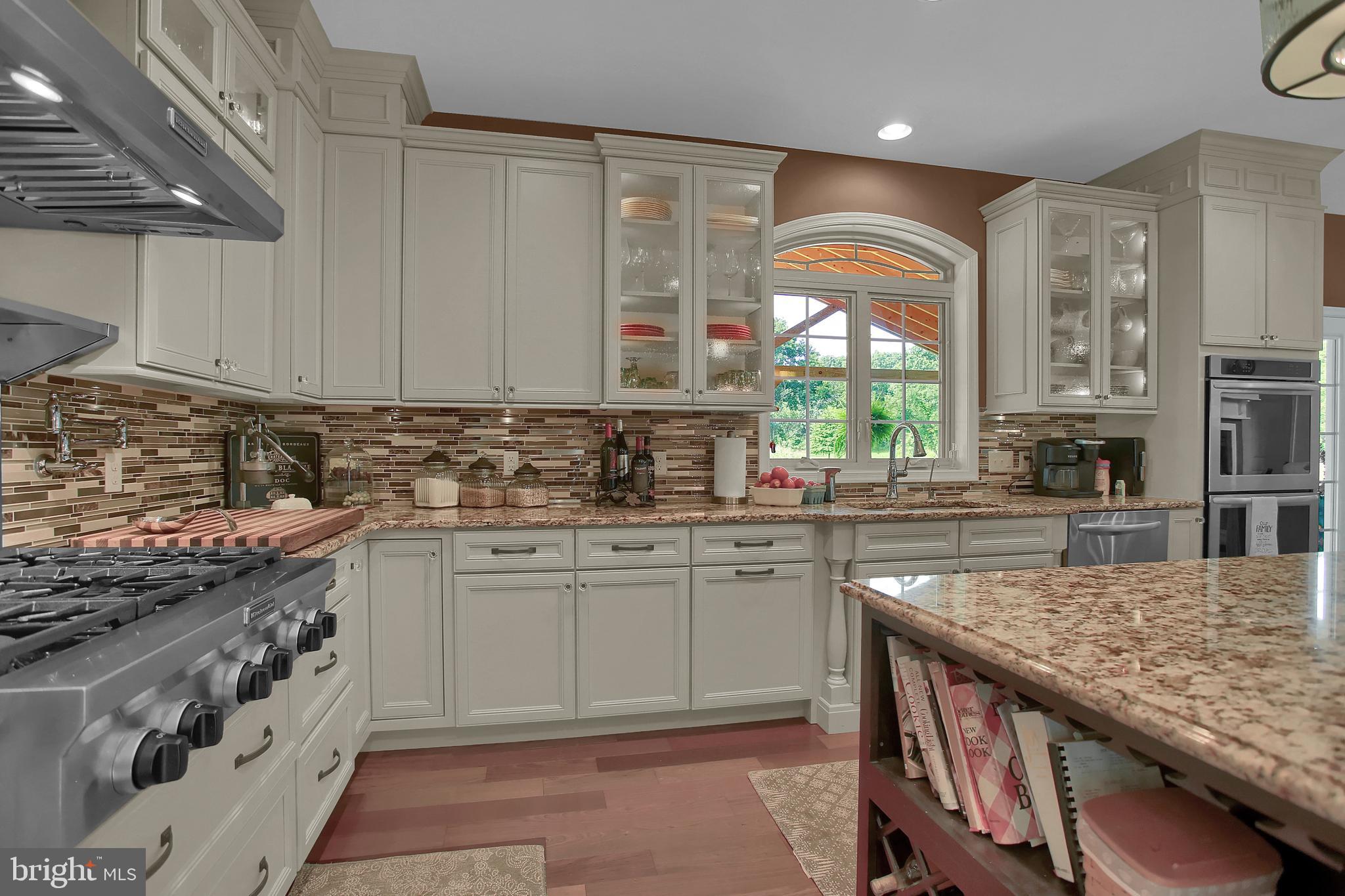SPRING GROVE - Residential