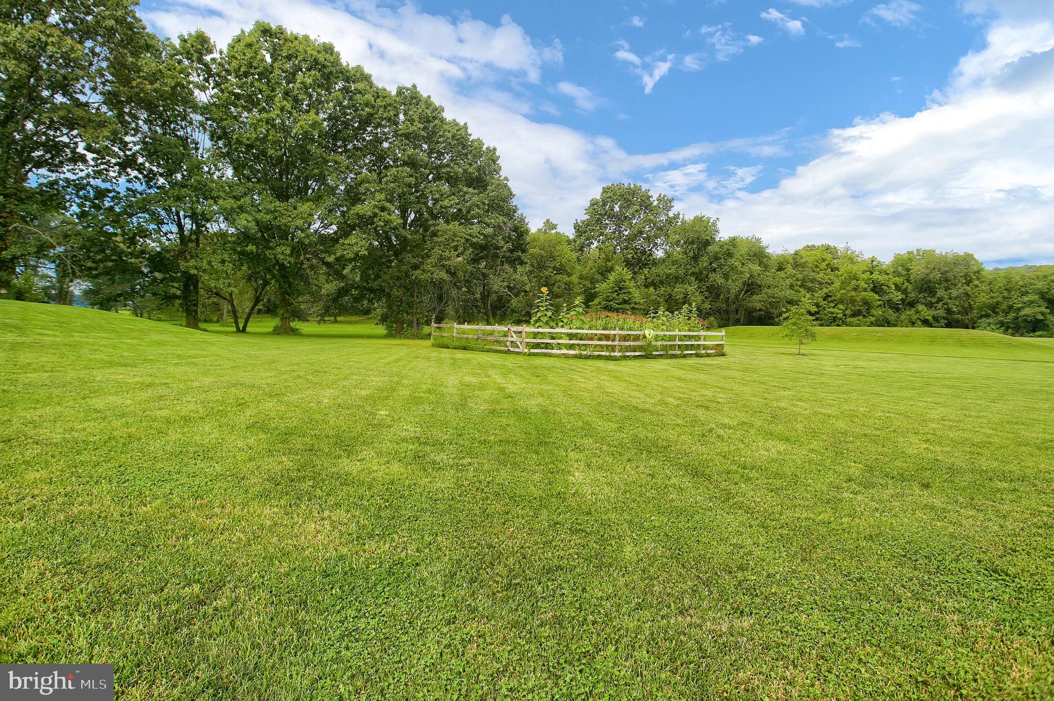 SPRING GROVE - Residential