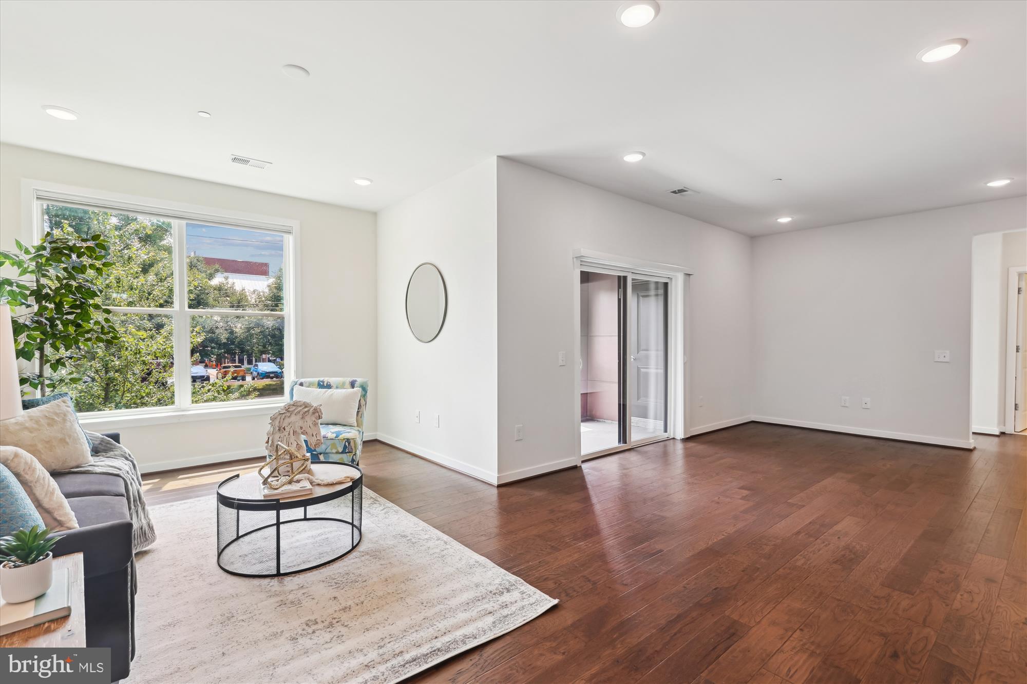 MOUNT VINEYARD - Residential