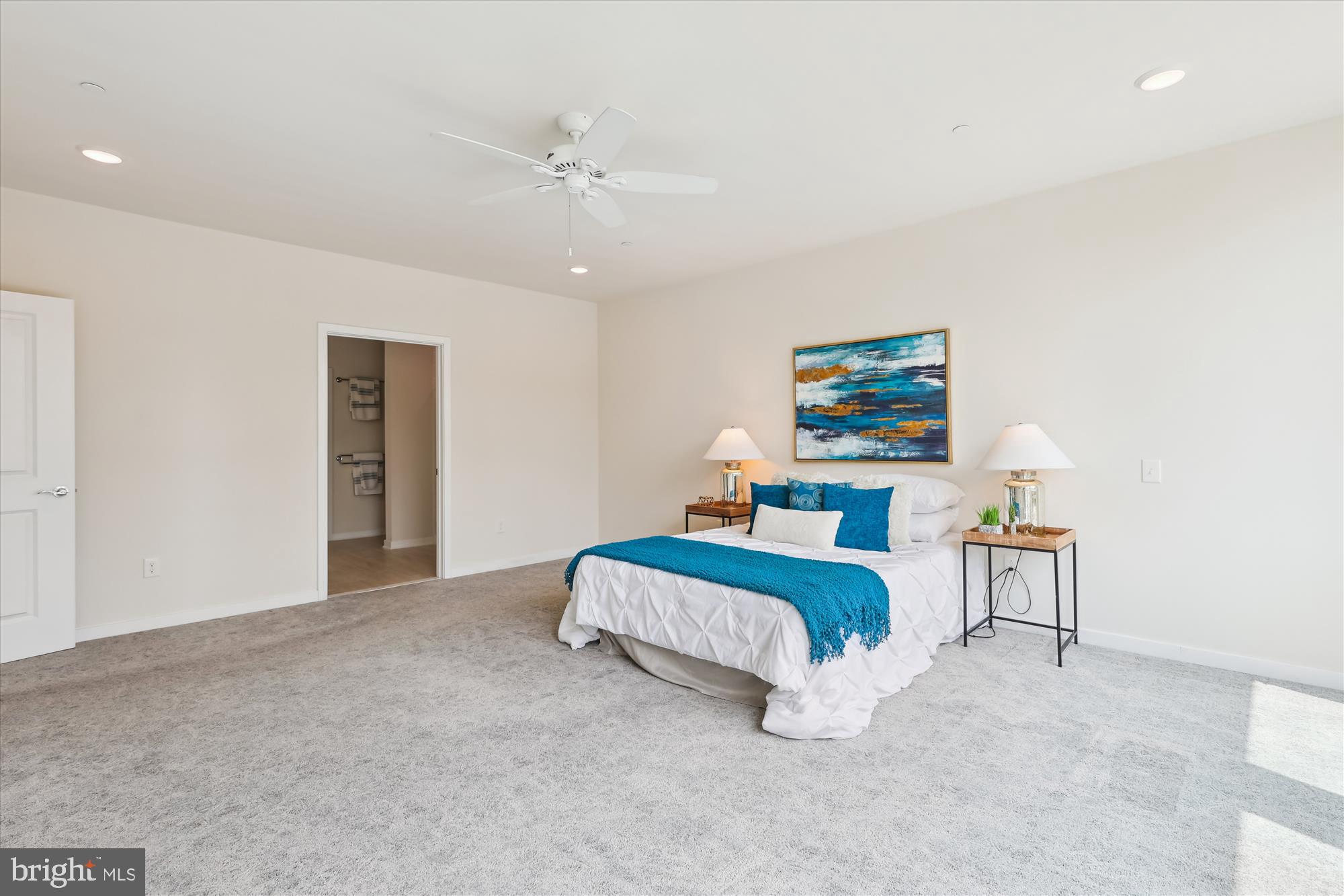 MOUNT VINEYARD - Residential