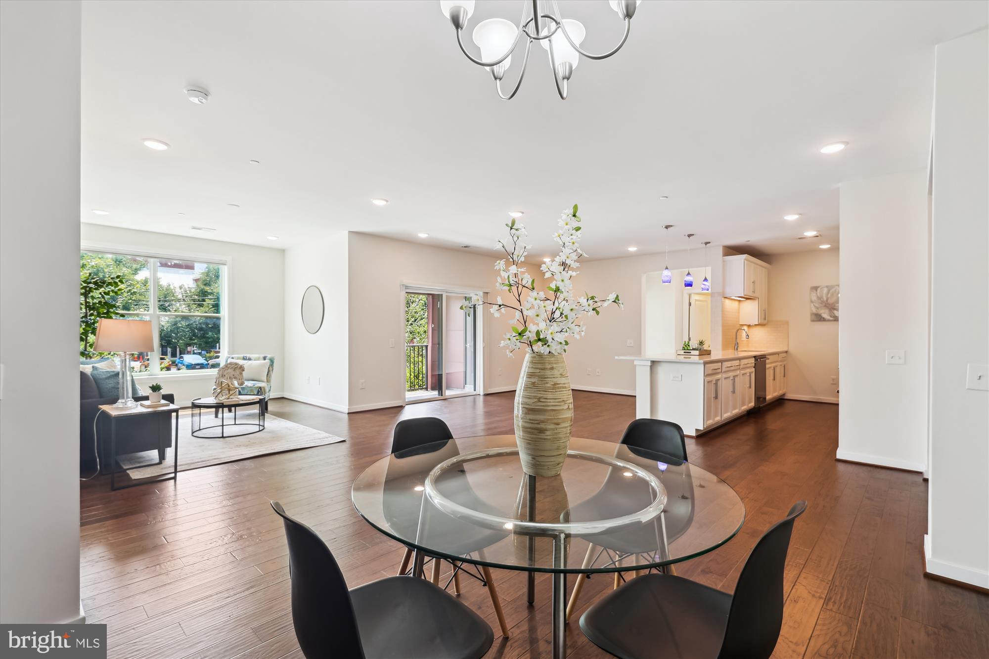 MOUNT VINEYARD - Residential