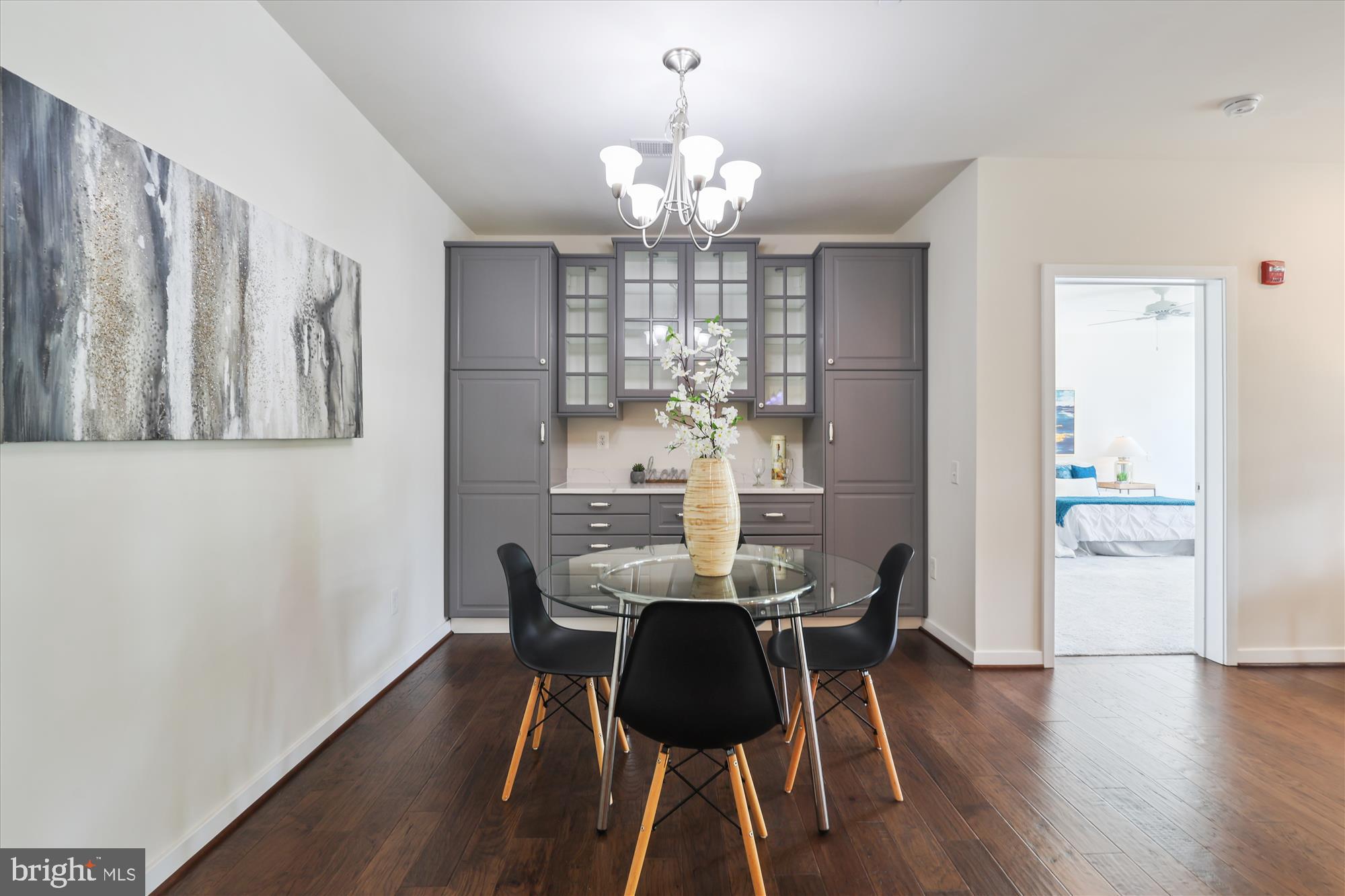 MOUNT VINEYARD - Residential