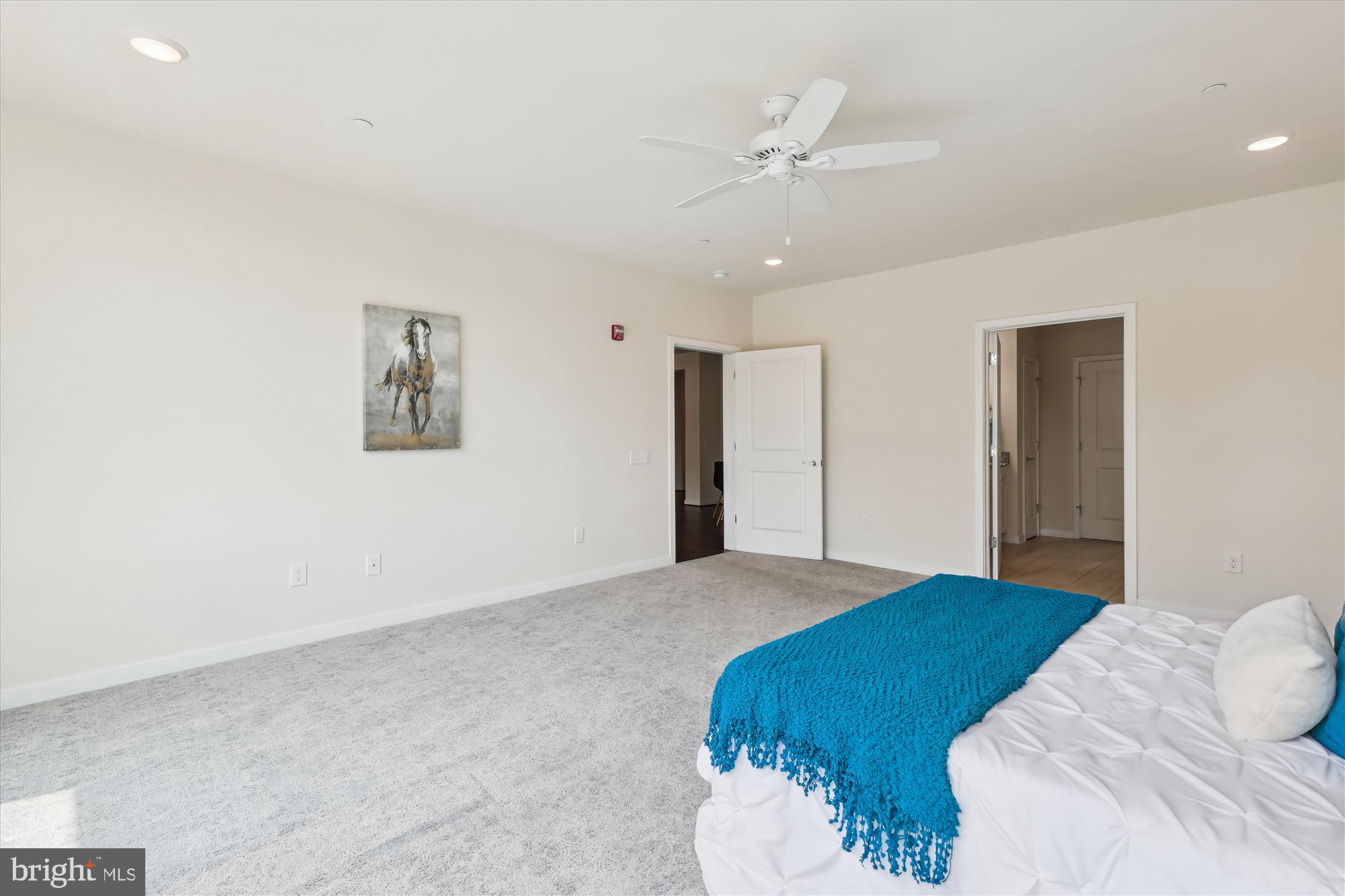 MOUNT VINEYARD - Residential