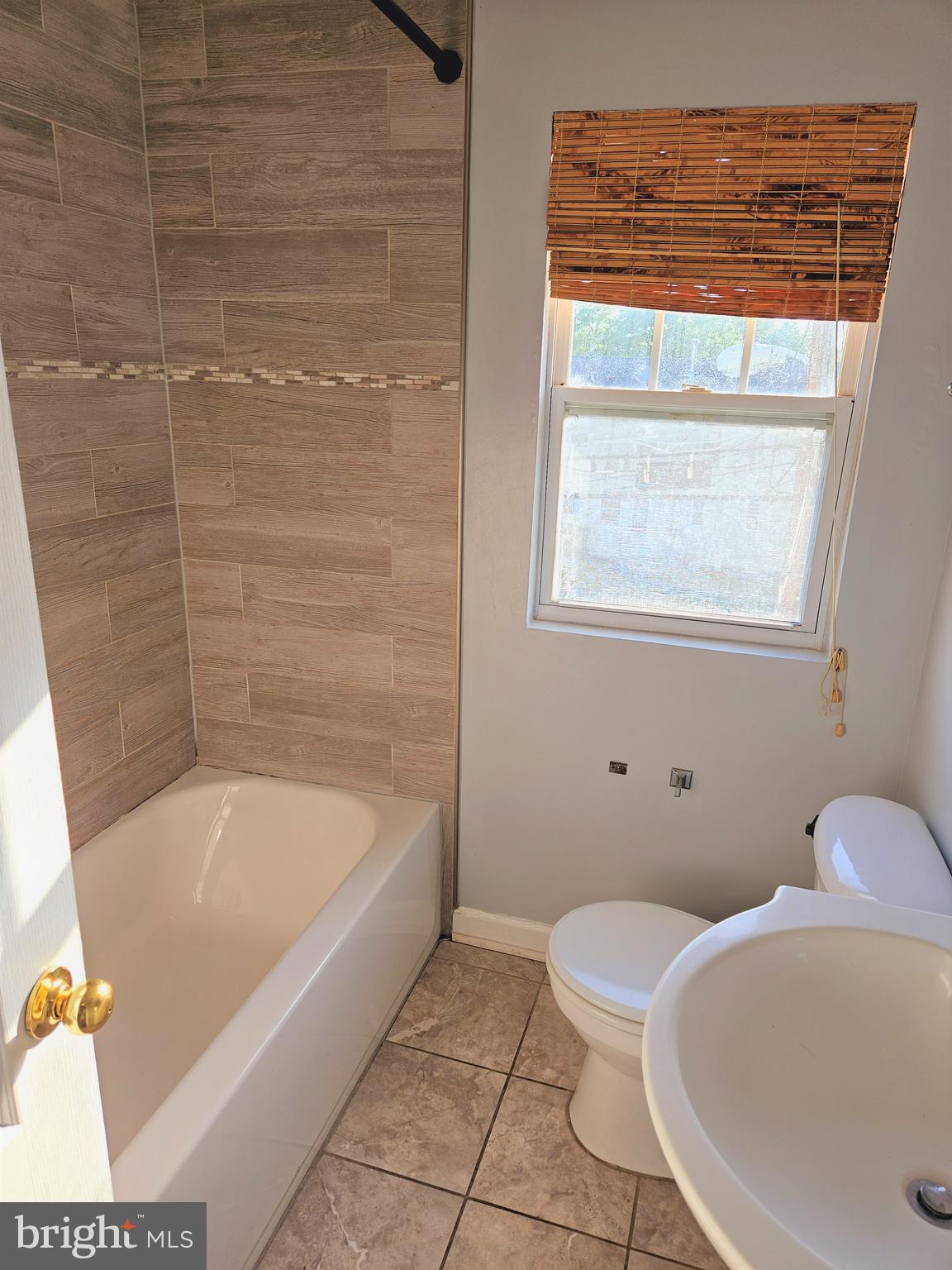 HIGHLAND AT LANDOVER STATION - Residential