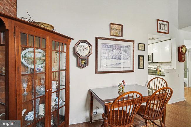 OLD CITY - Residential