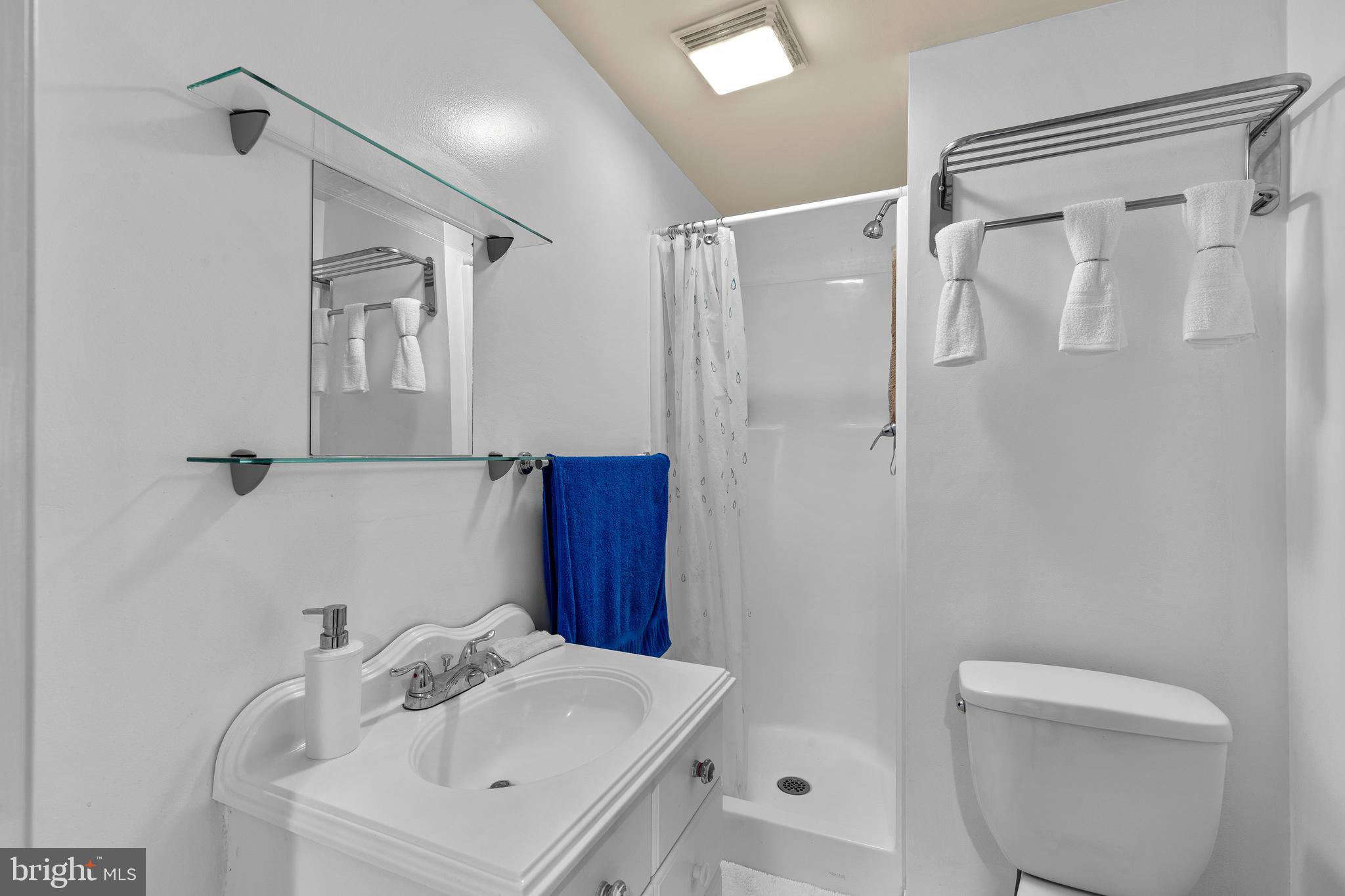 SUFFOLK PLACE - Residential